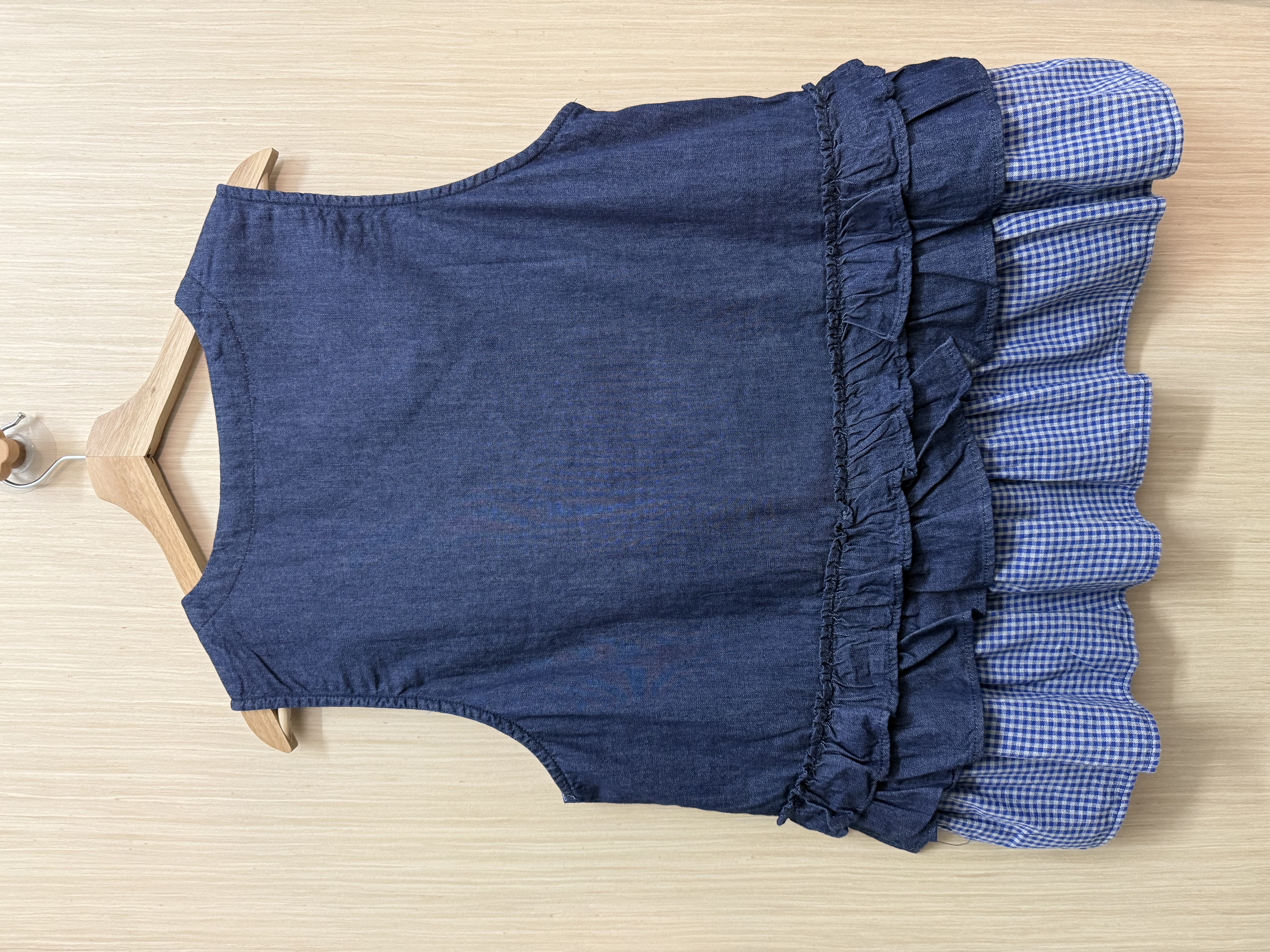 拼布𝐫𝐮𝐟𝐟𝐥𝐞牛仔背心