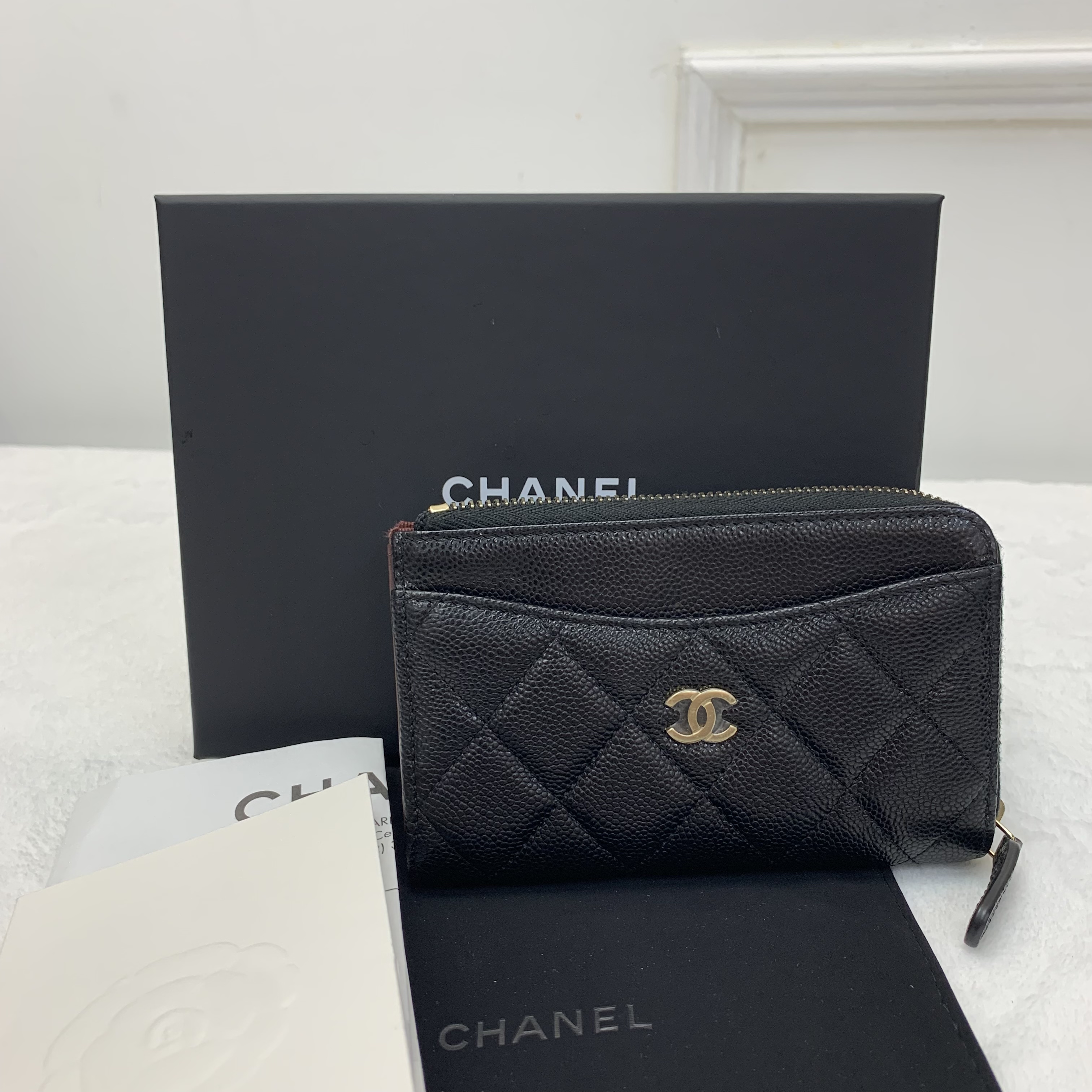 Full set 23C Chanel 荔枝牛皮卡包