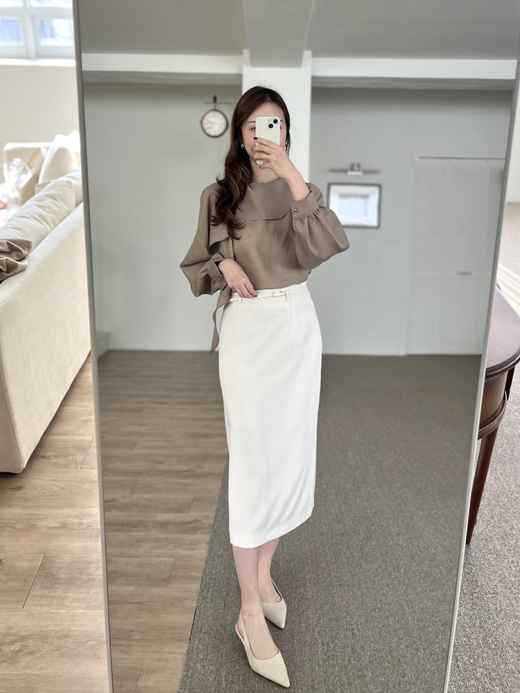 Atelier Belted Skirt (Ivory)