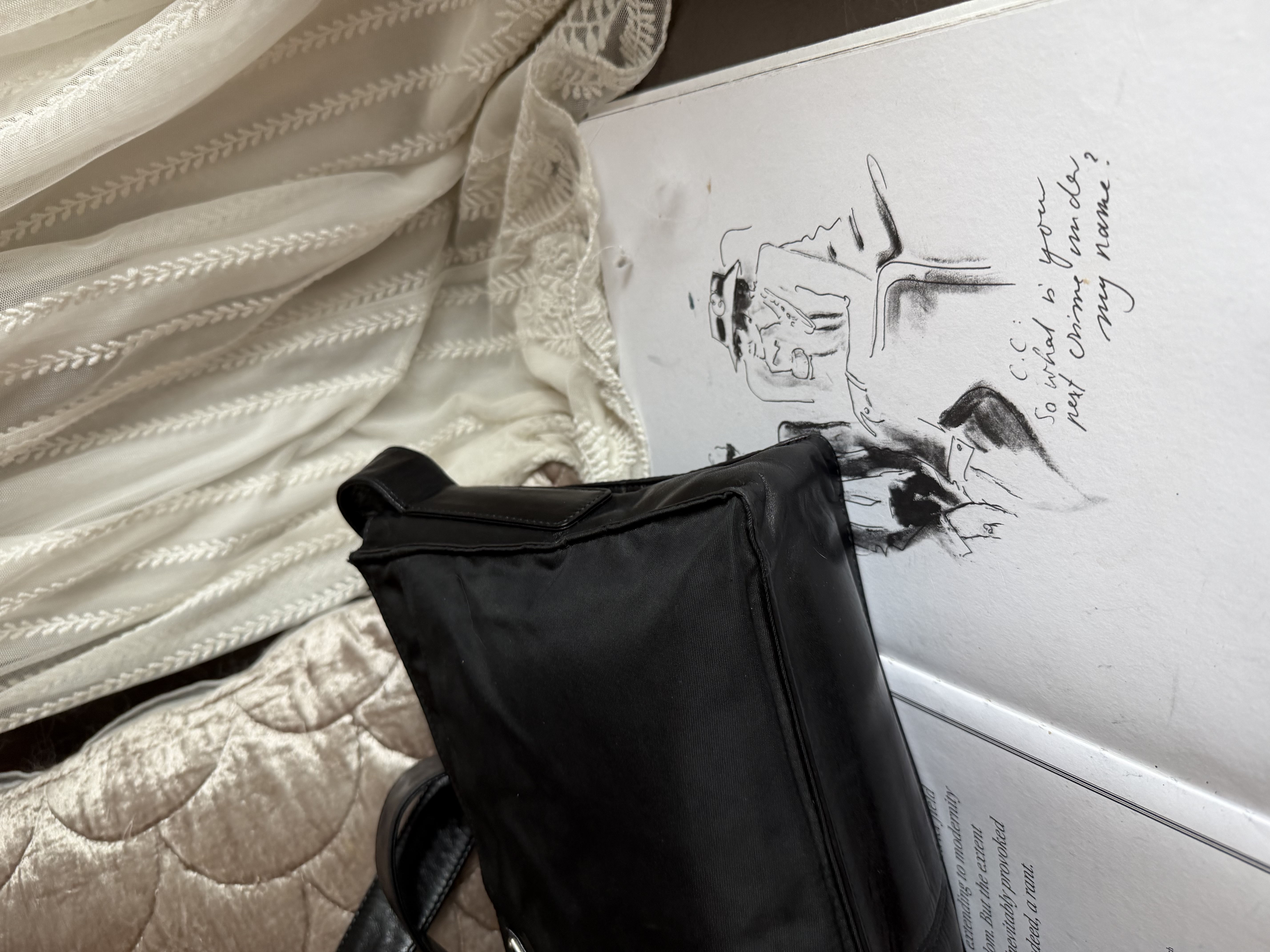 prada黑色 re nylon black leather bag 