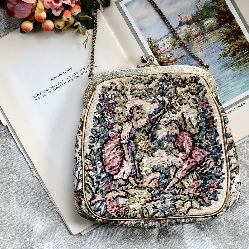 Vintage Mid-Century "Élégance Jérôme Style" Courting Couple Floral Tapestry Handbag(MT1918-2)