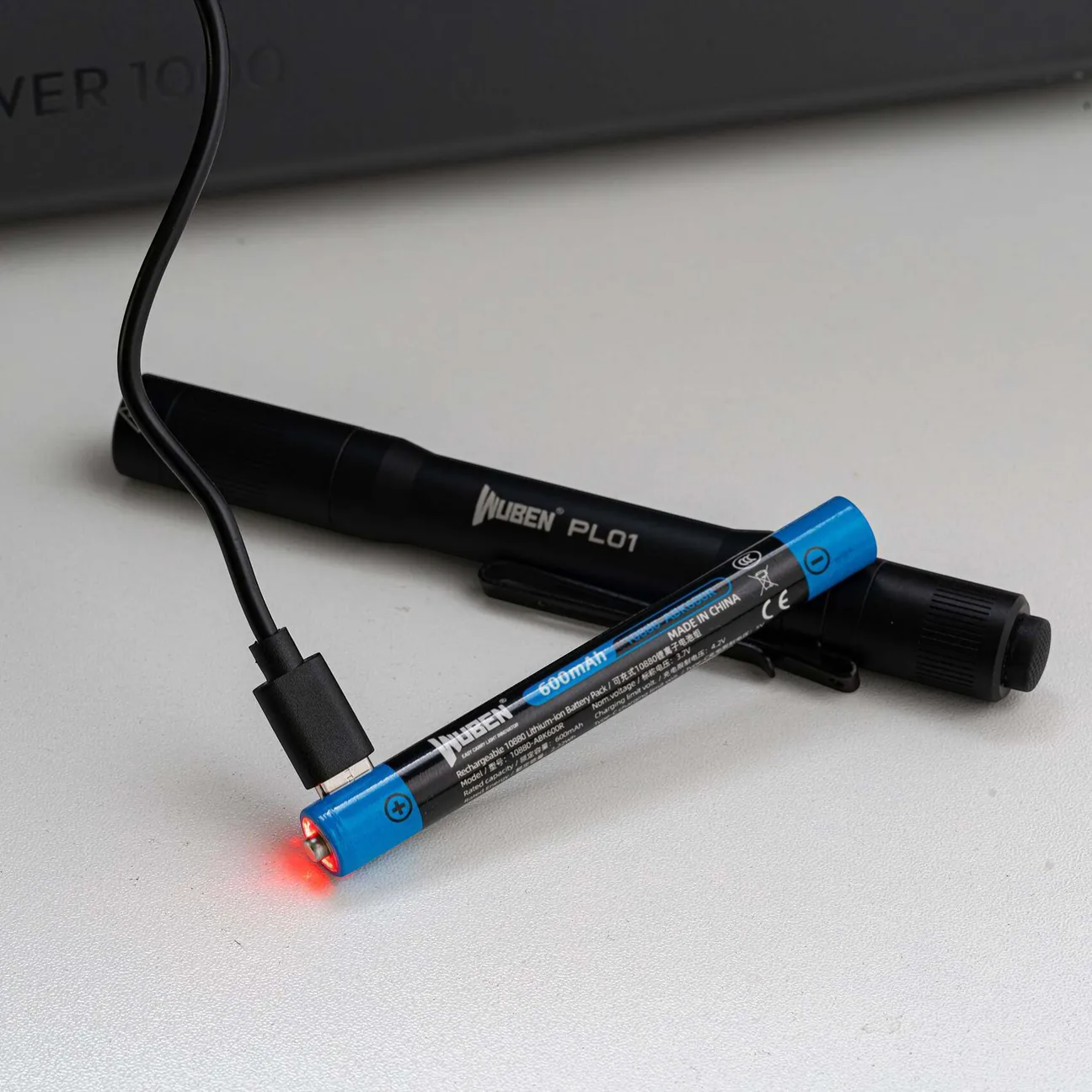 Wuben PL01 輕量級 USB-C 充電式醫療筆燈