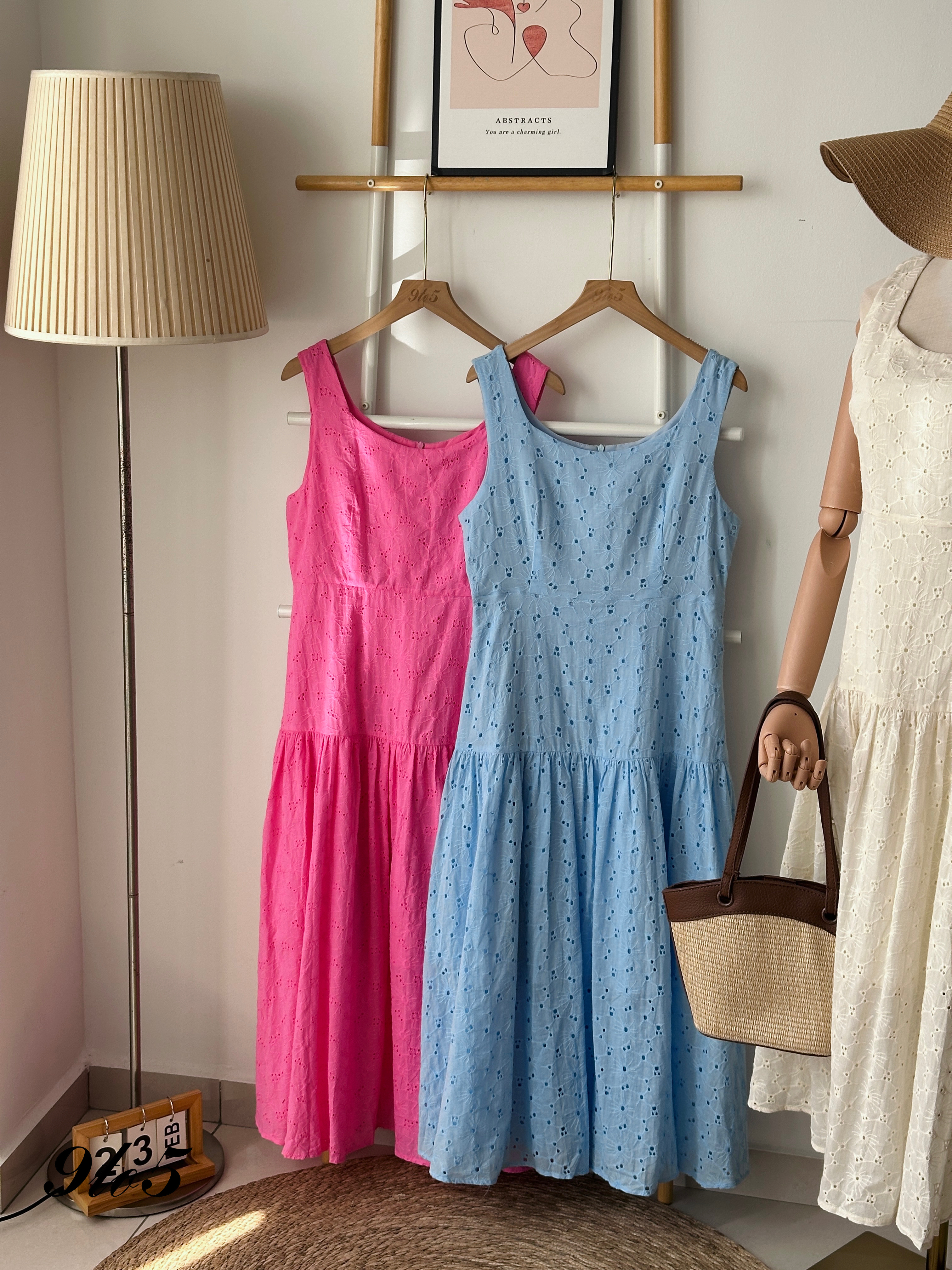 D2322 Sleeveless Layered Dress - 3 Colors