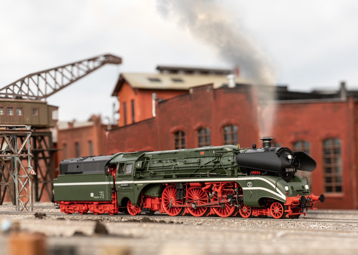 Trix BR 02 The "Schorsch" DCC sound & Smoke 