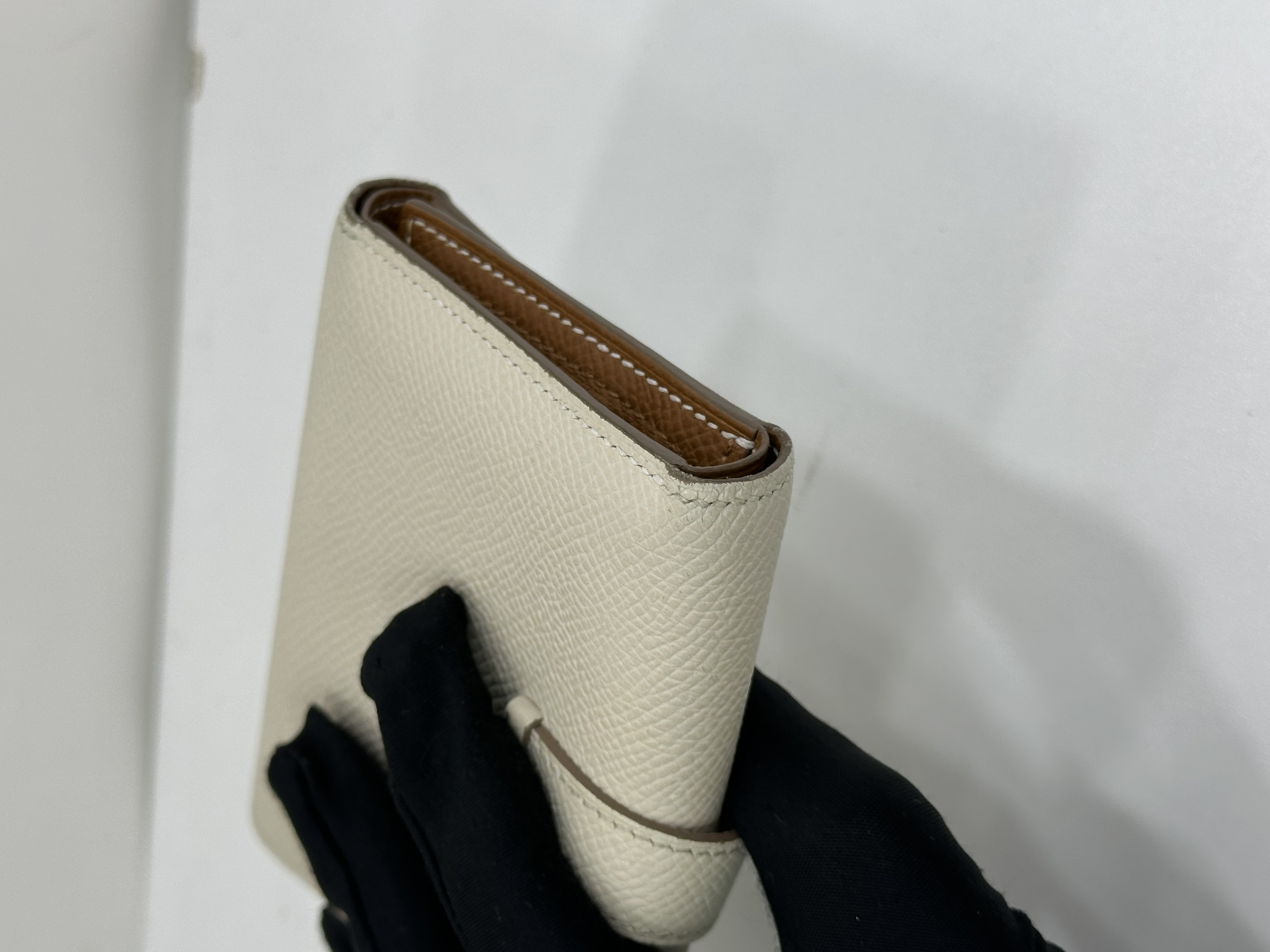 直播貨品 |  [1個-$100 2個-$300]stamp b / GG03