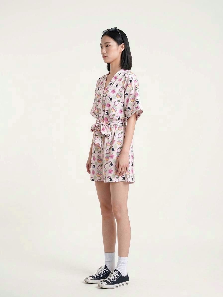 T6020 - Tropical Haw Blouse