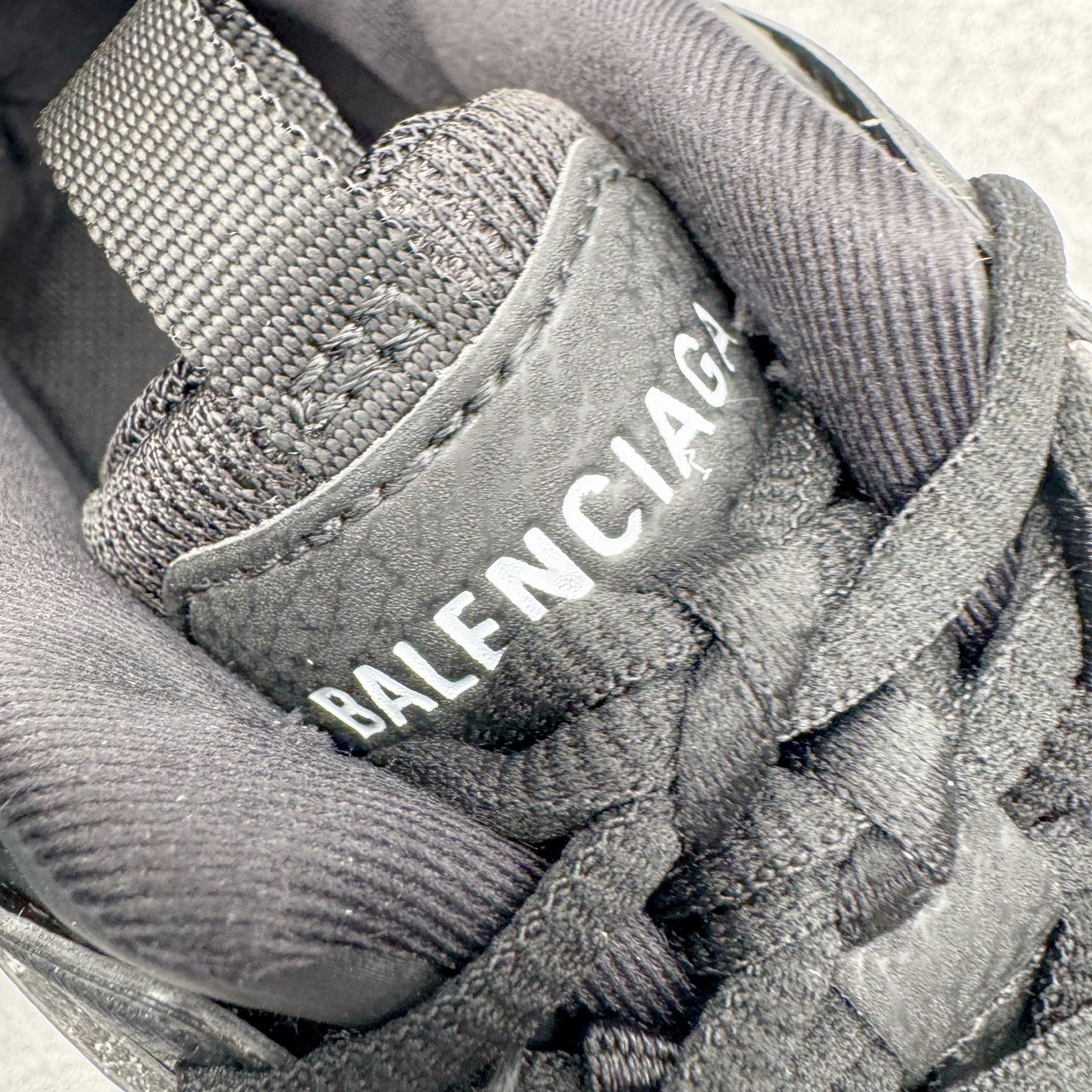 Balenciaga Track Snecker