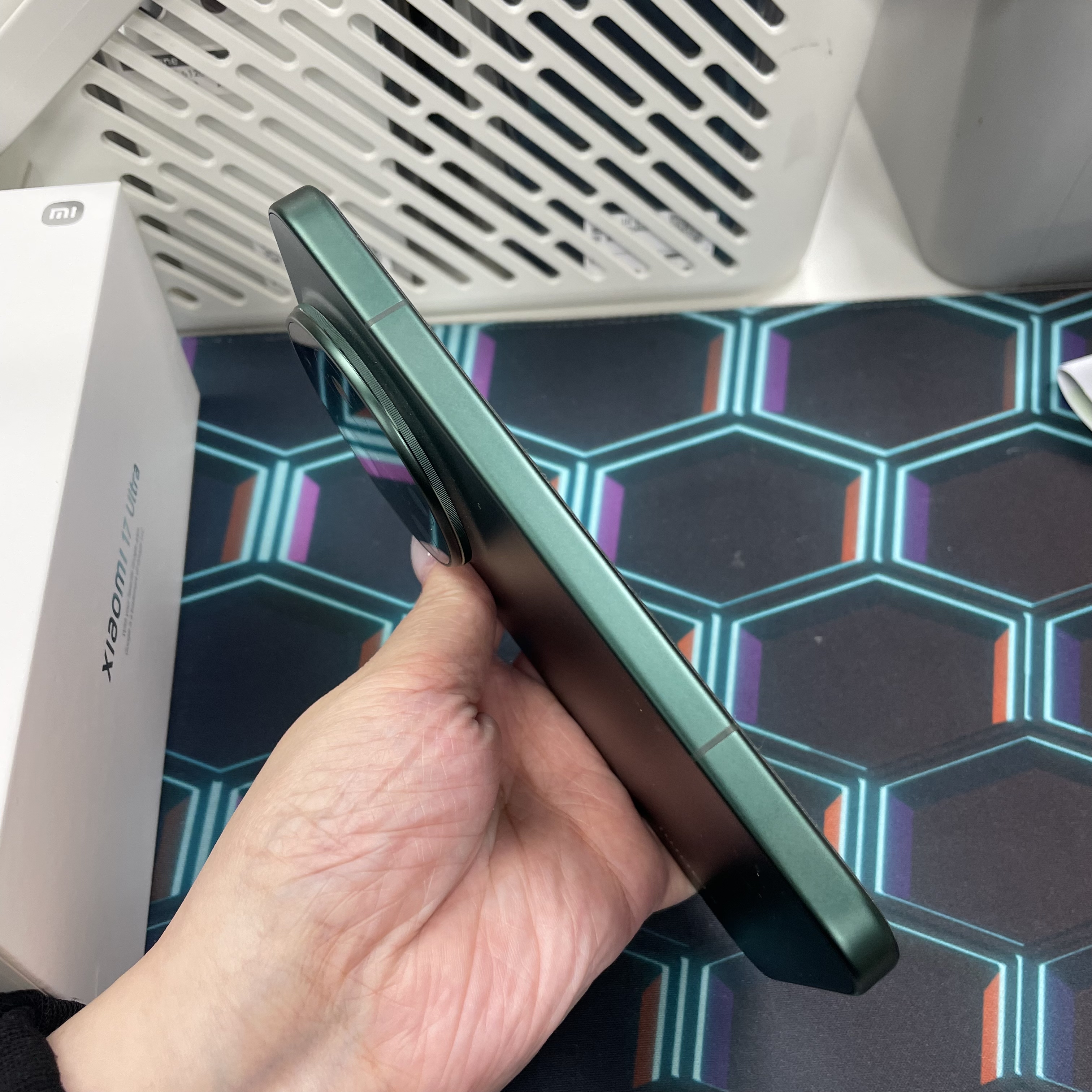 *6612 XiaoMi 17 Ultra 完美機 16+512GB 綠色 green