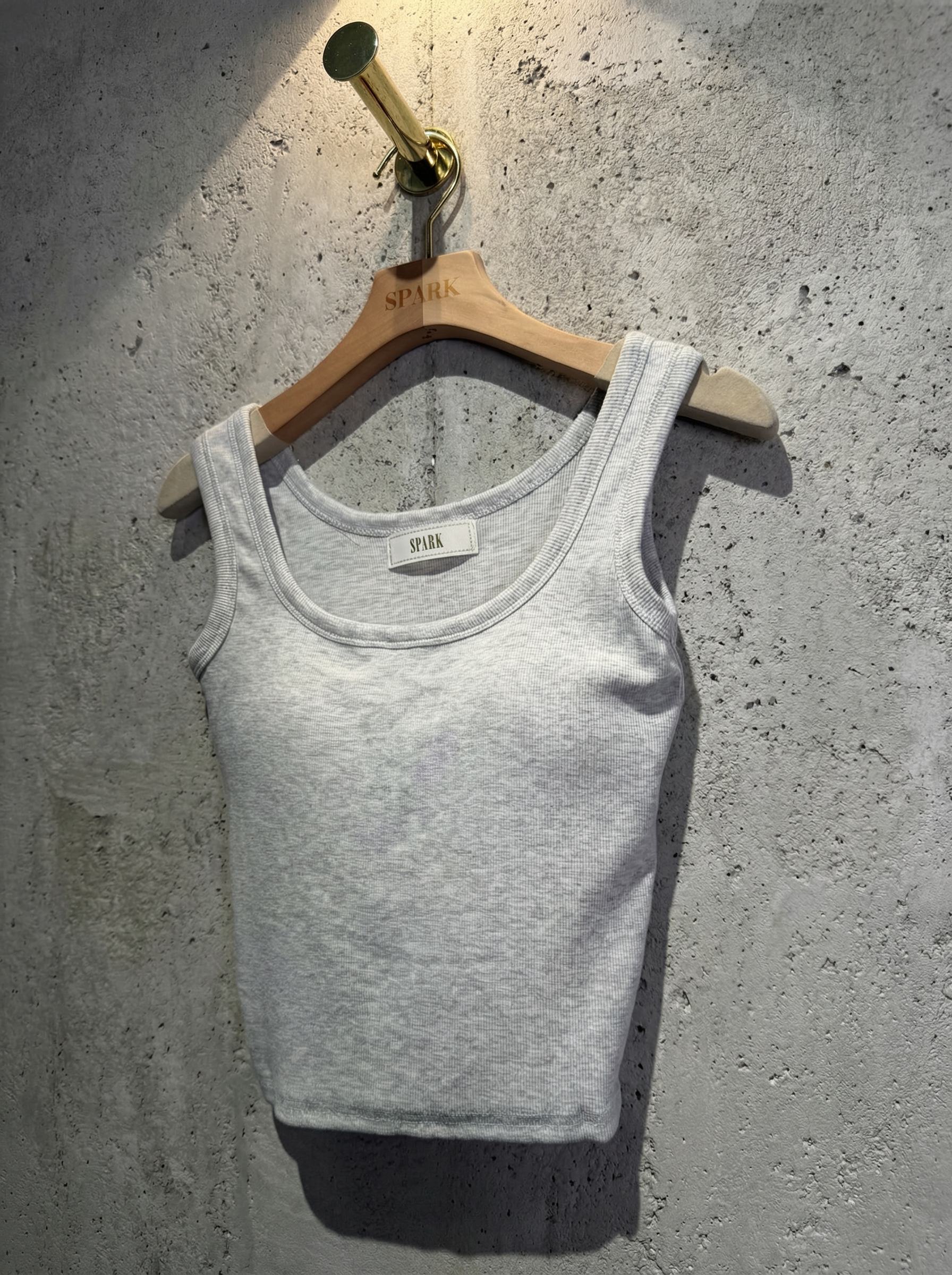 簡約純色坑條紋針織背心