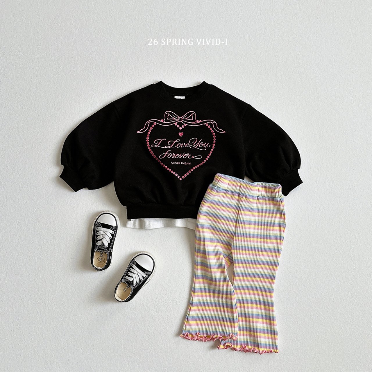 🌸預訂 韓國直送🌸🇰🇷VIVIDI三色永遠愛你心形刺繡泡泡袖喇叭褲上下套裝