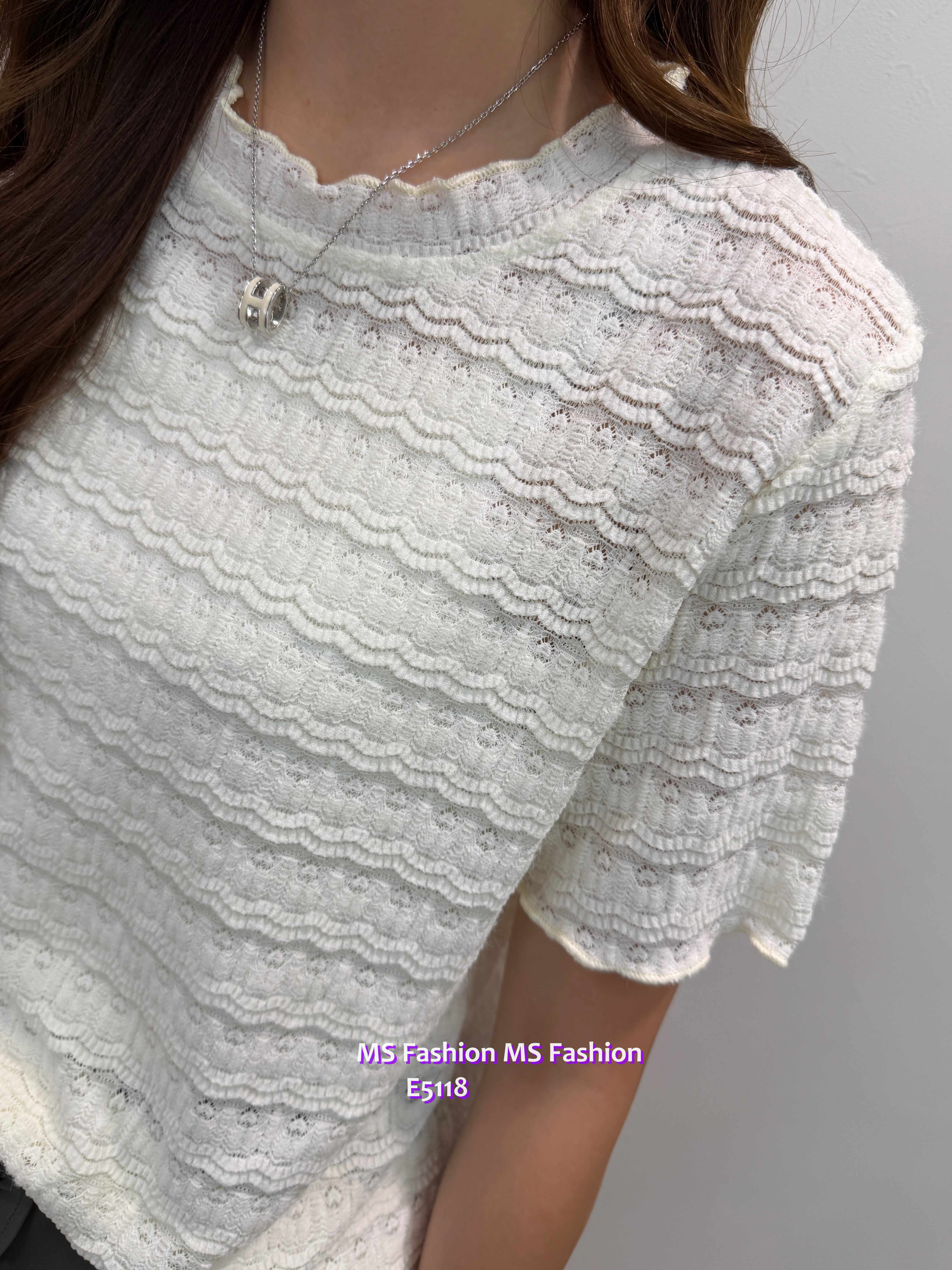 E5118 波浪橫紋top