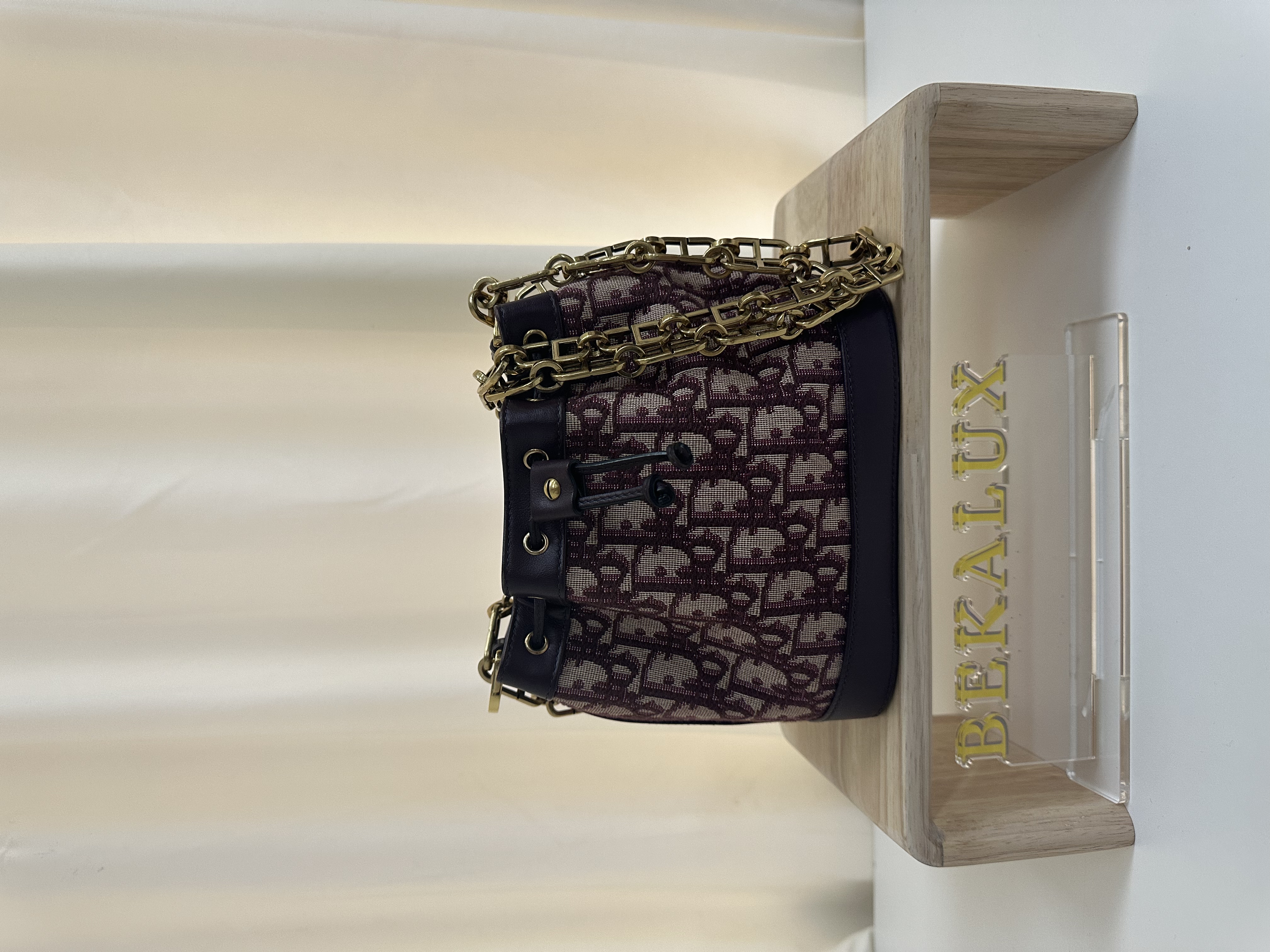 Pre-owned Dior Oblique Bucket/ Product Code: 26012904