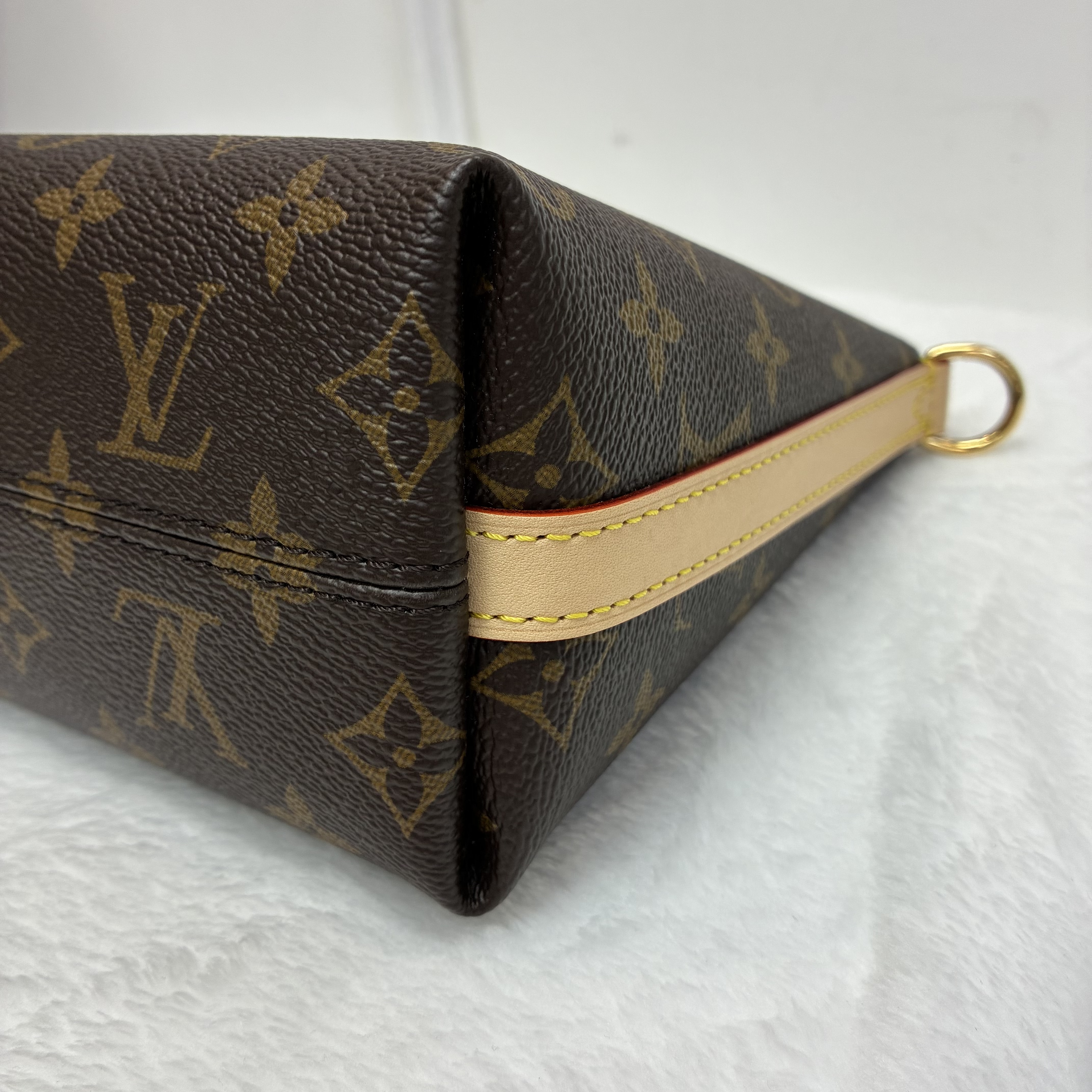 ‼️Lisa同款 LV Multipass Mini 肩帶可拆除  26秋冬款 小個子最愛▫️