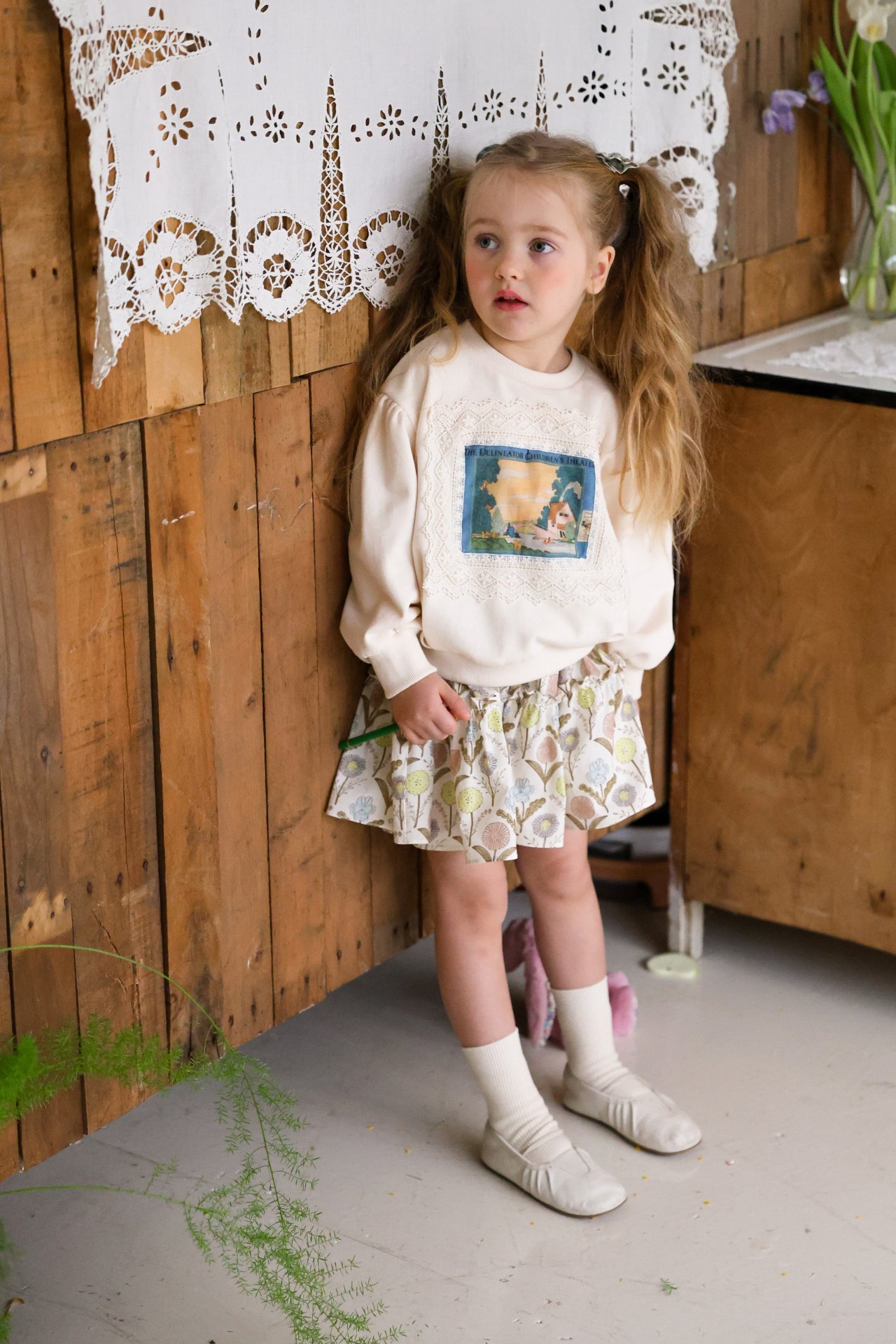 Lace Top / 花花短裙