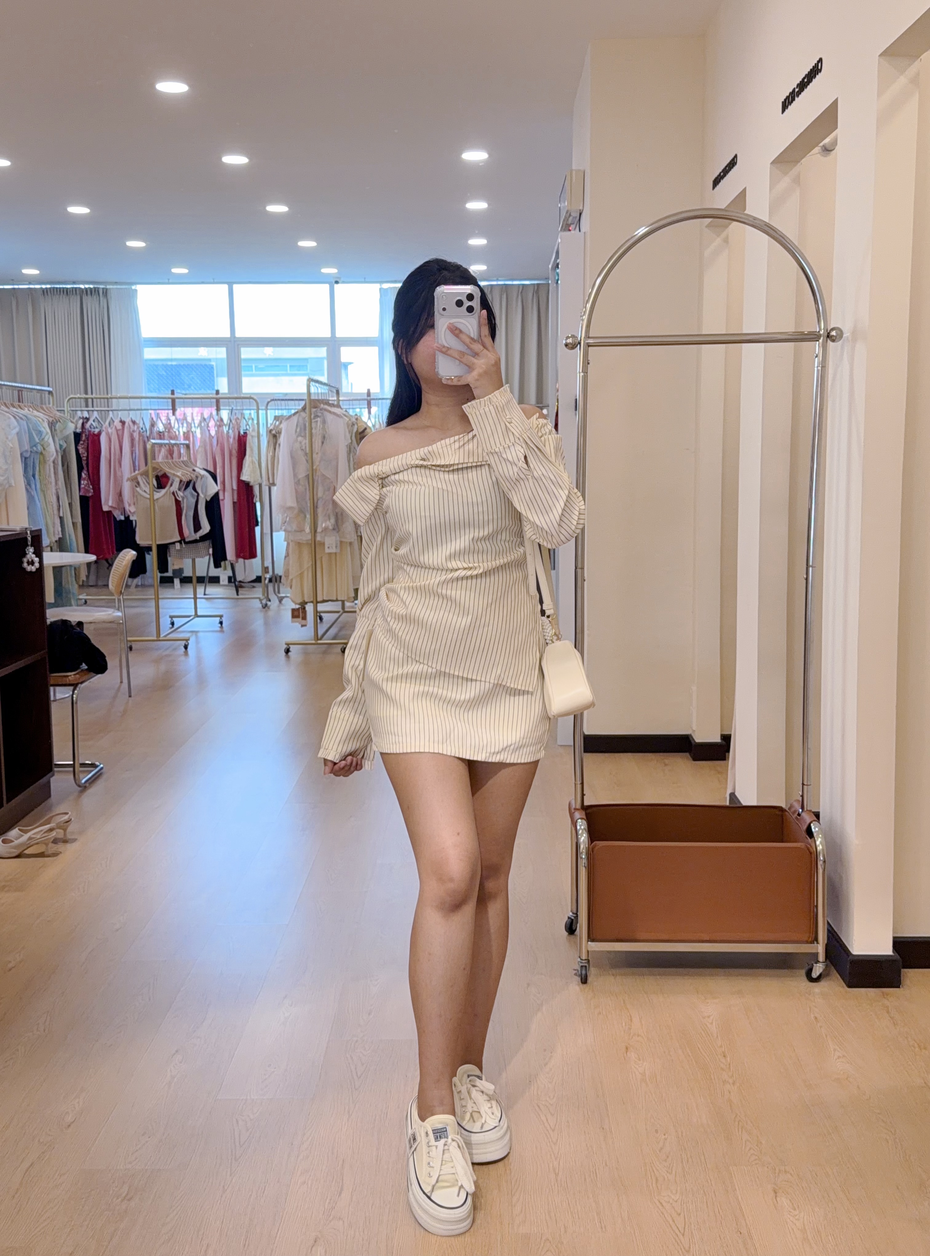 12553条纹一字领套装