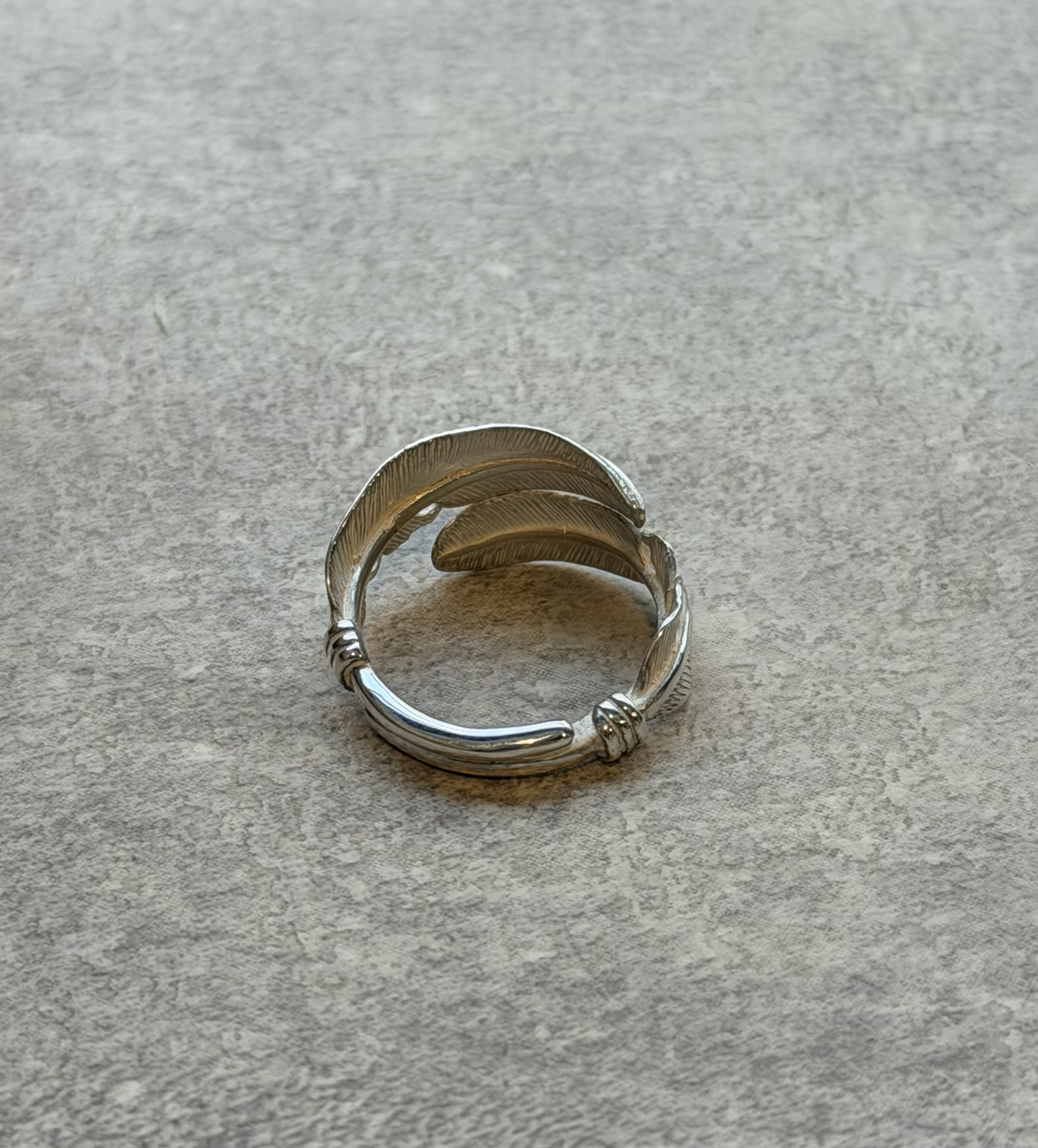 Silver Dollar Craft Double Feather Ring