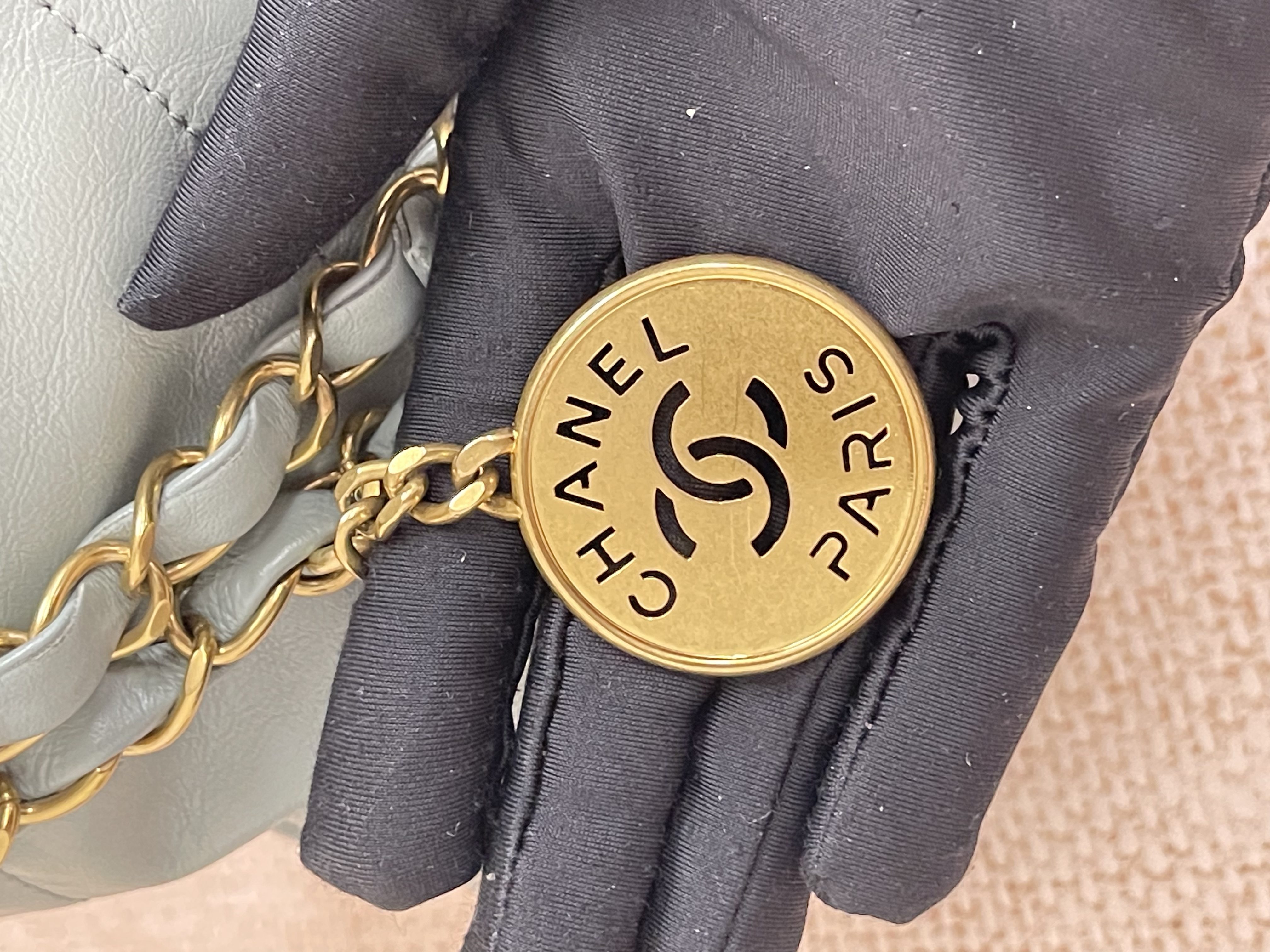 Pre-owned Chanel 22Bag/ Product Code: 26043005