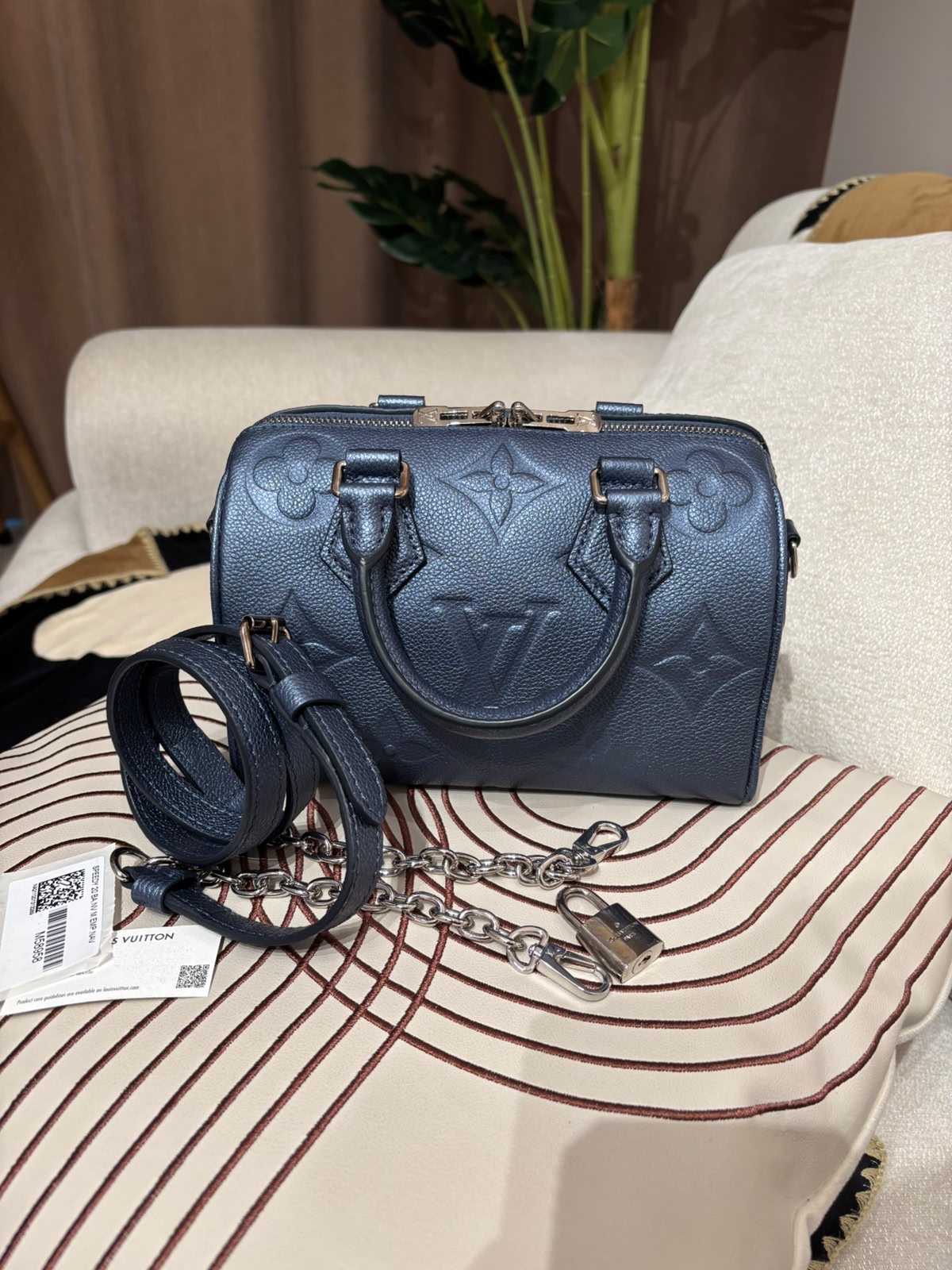 LV Speedy 20 100%Authentic, 98%New ✅收據副本✅Key Lock✅Dust bag