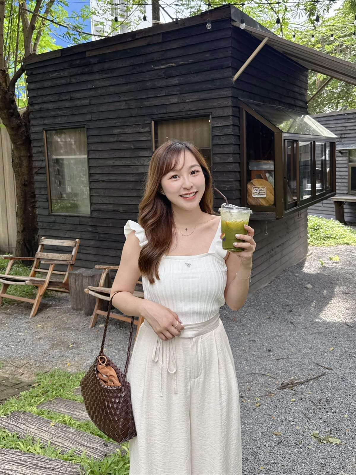 【泰國直送】甜美荷葉邊肩帶背心