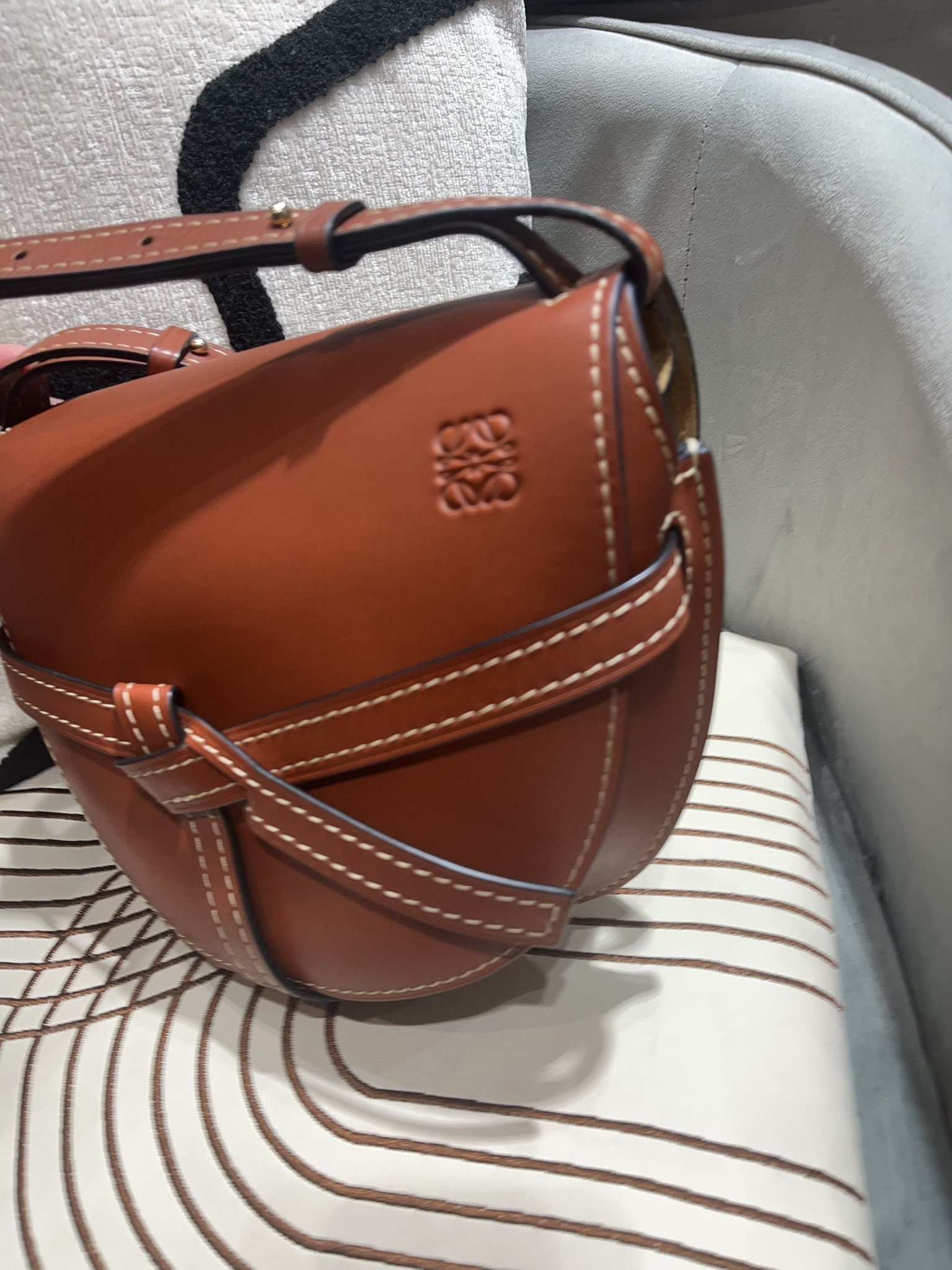 Loewe Gate Small Calfskin Shoulder Bag 100%Authentic, 95%New ☑️Dust bag