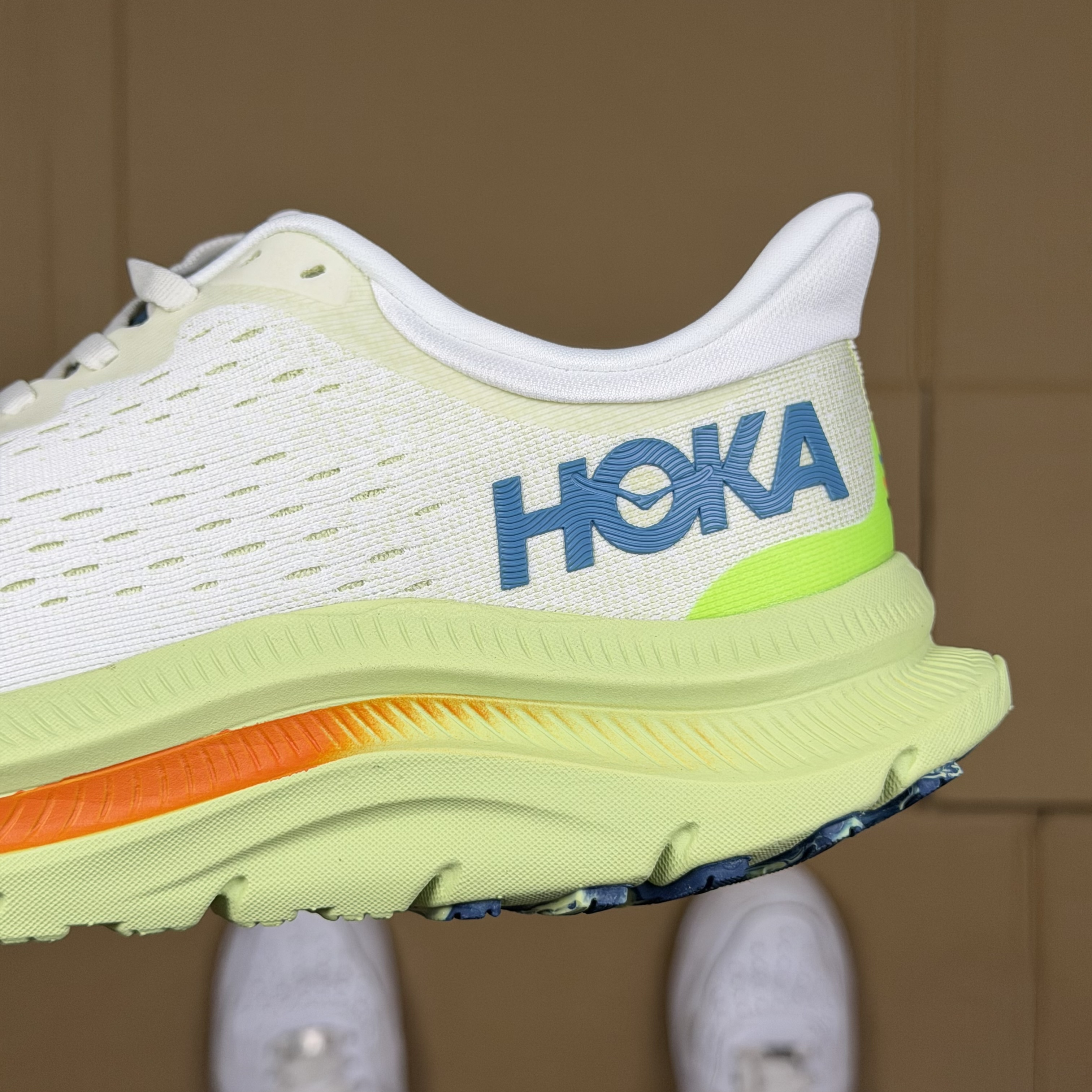 Hoka One One Kawaha 