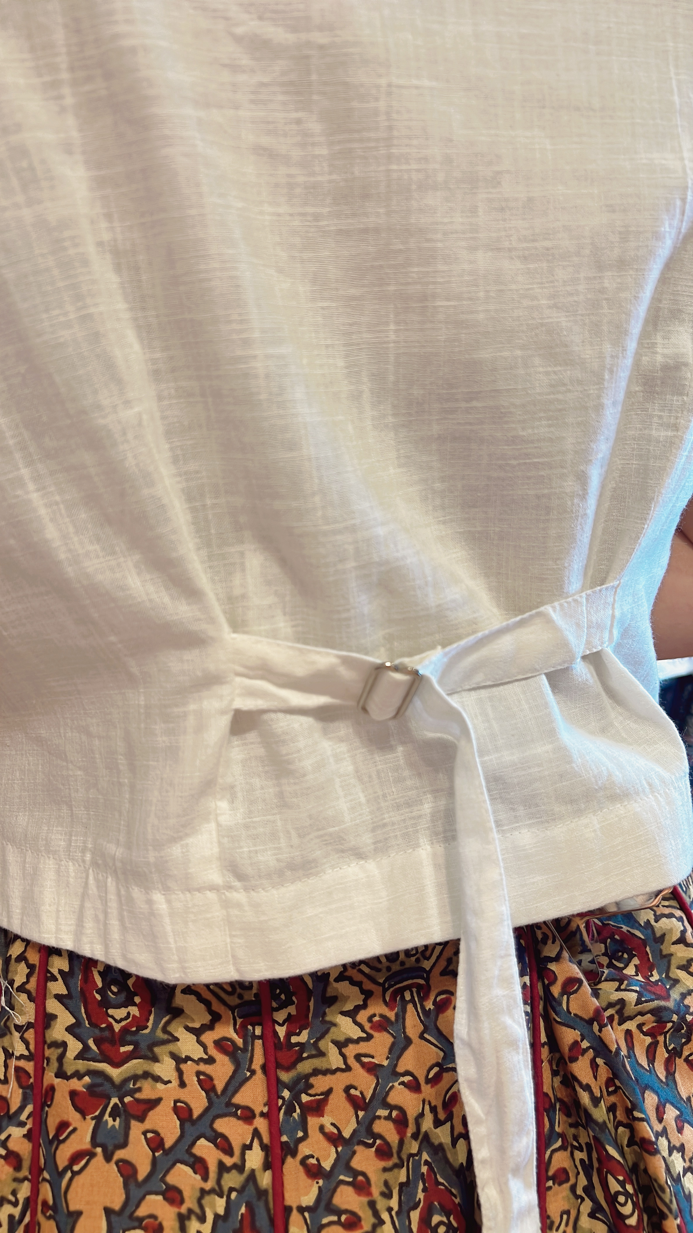 2069 White colorful Emb Vest