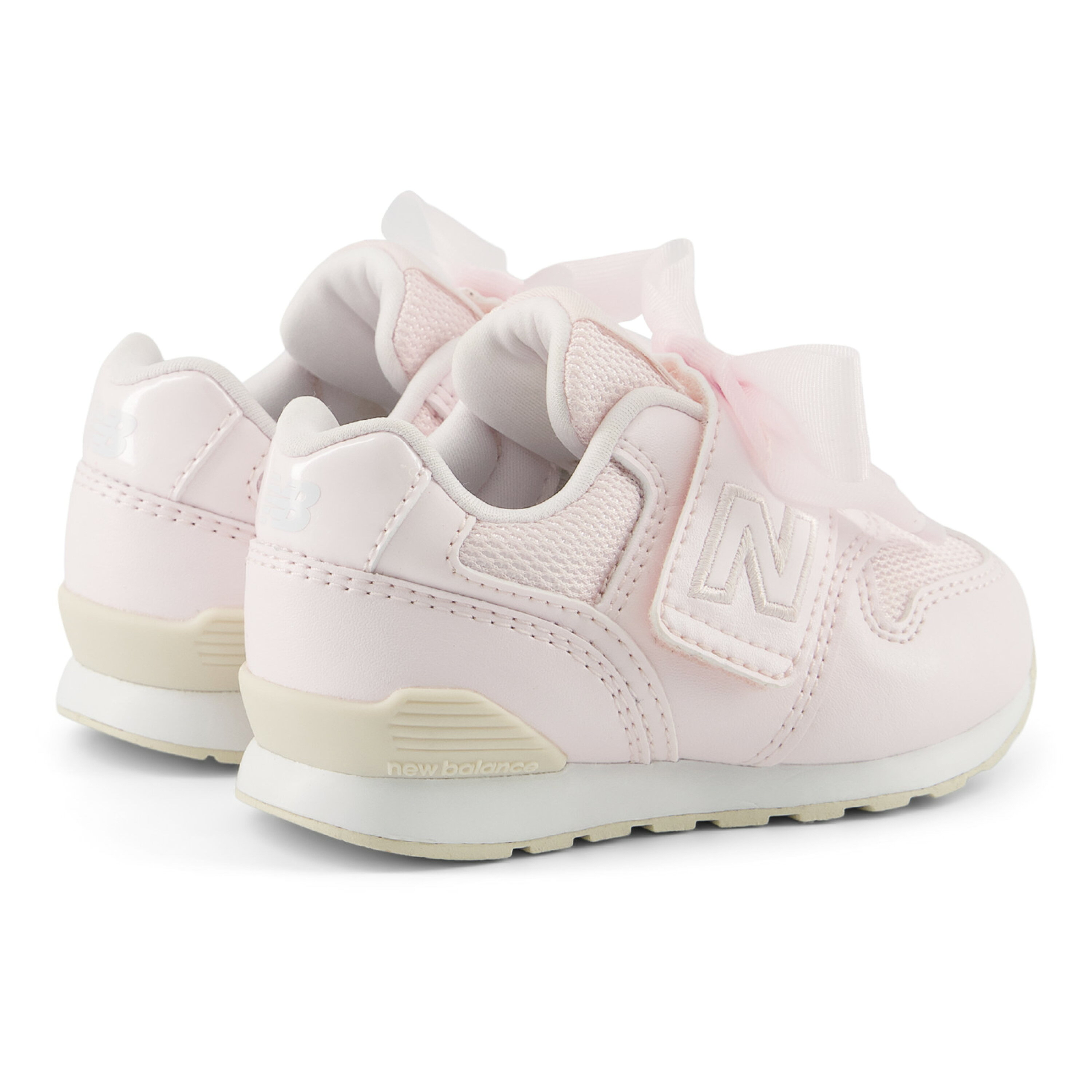 🇯🇵預訂 日本直送🇯🇵New Balance 粉紅絲帶蝴蝶結波鞋