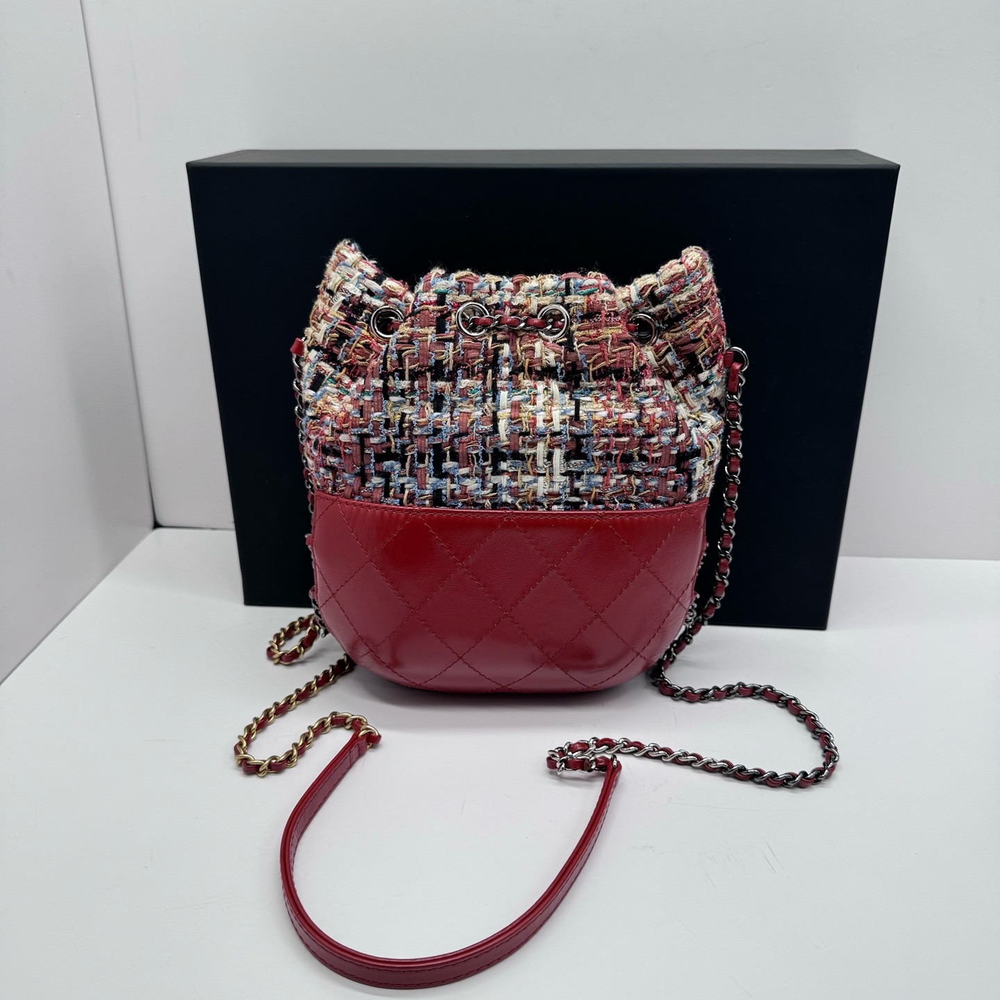 Pre-Owned Chanel Gabrielle Bucket Bag / Product Code: 25041926