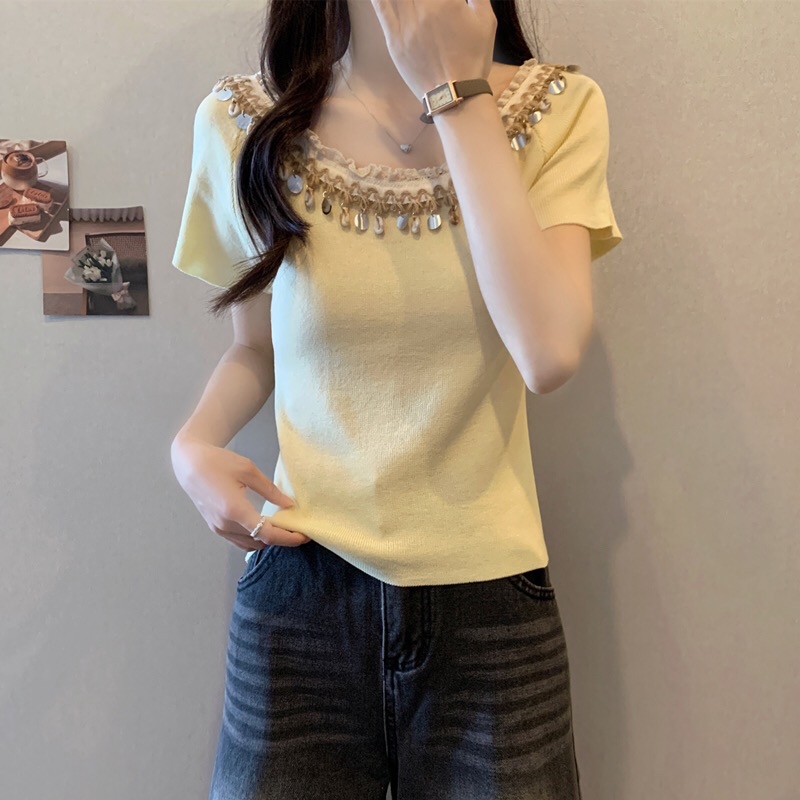 B98(976) 波西米亚风大U领亮片流苏领边针织黑黄上衣