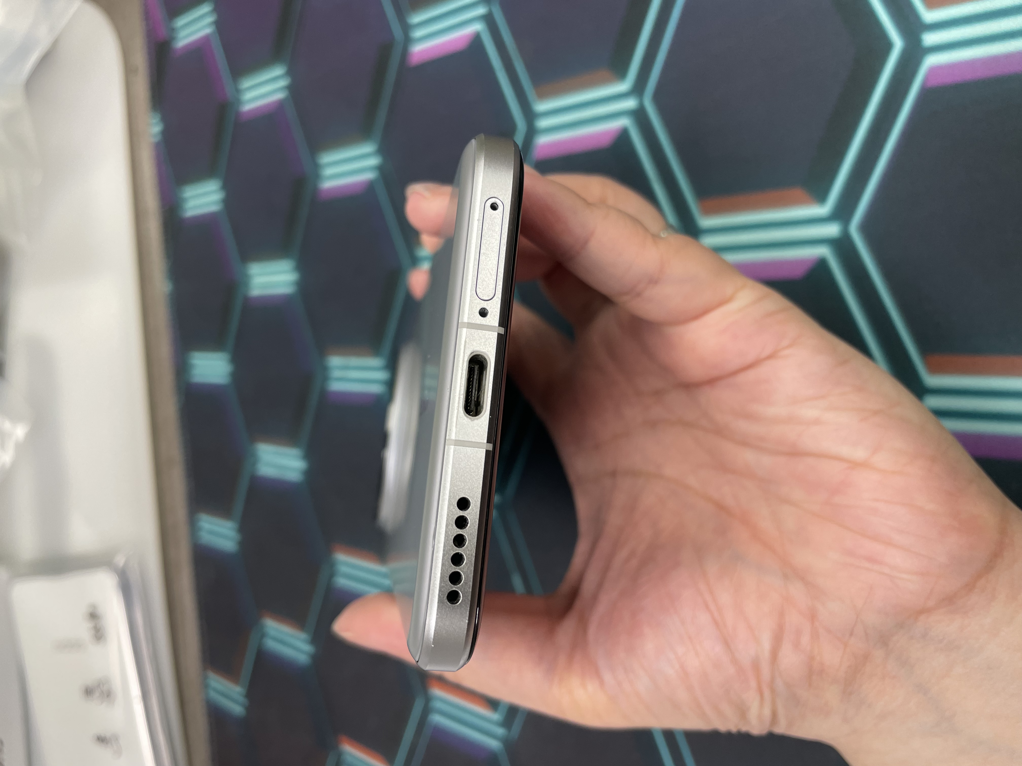 *7995 Honor Magic 7 Pro 勁靚機 12+512GB 銀色 sliver