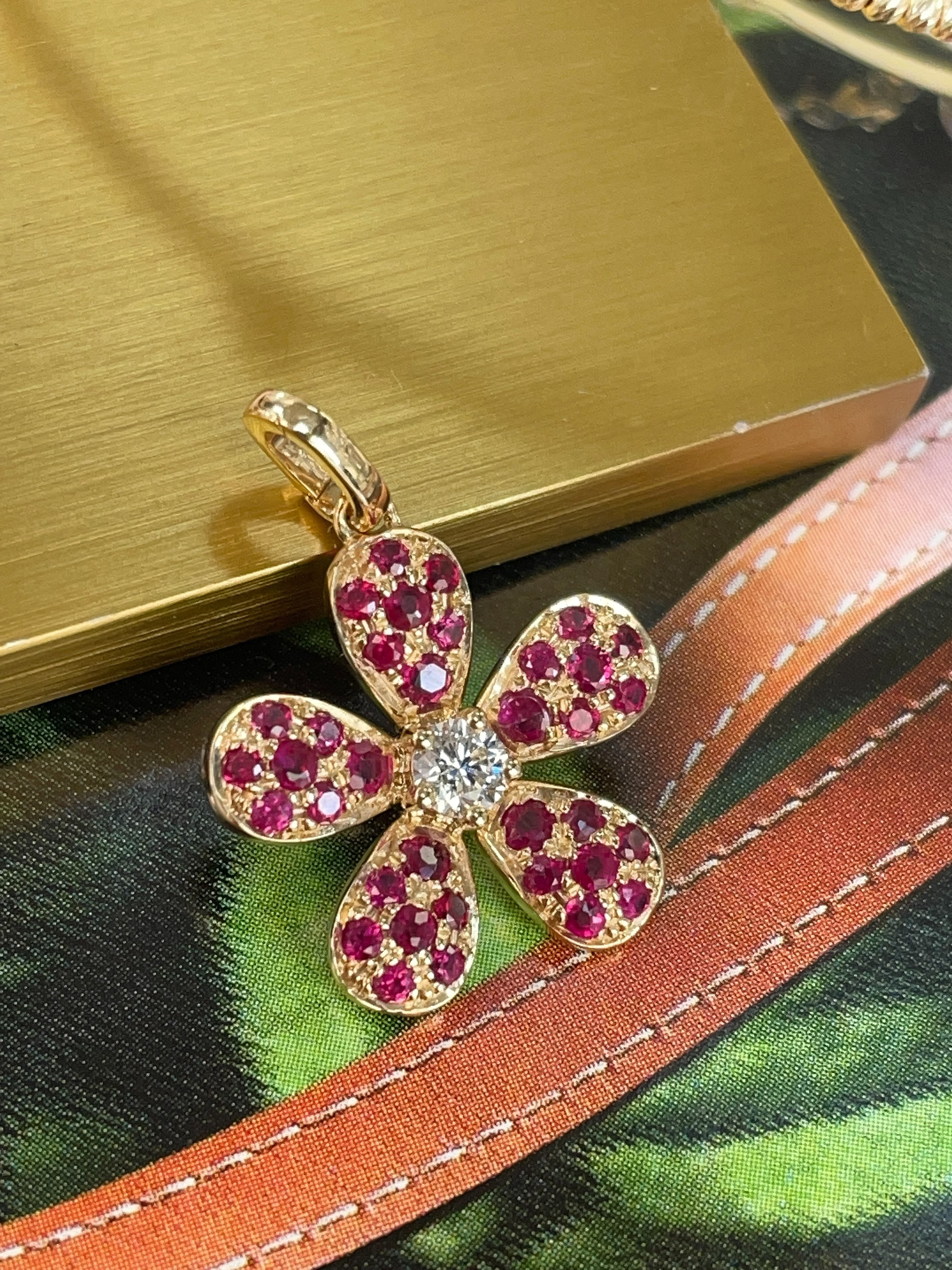 18K Gold Ruby Flower Multi-Way Pendant N031805