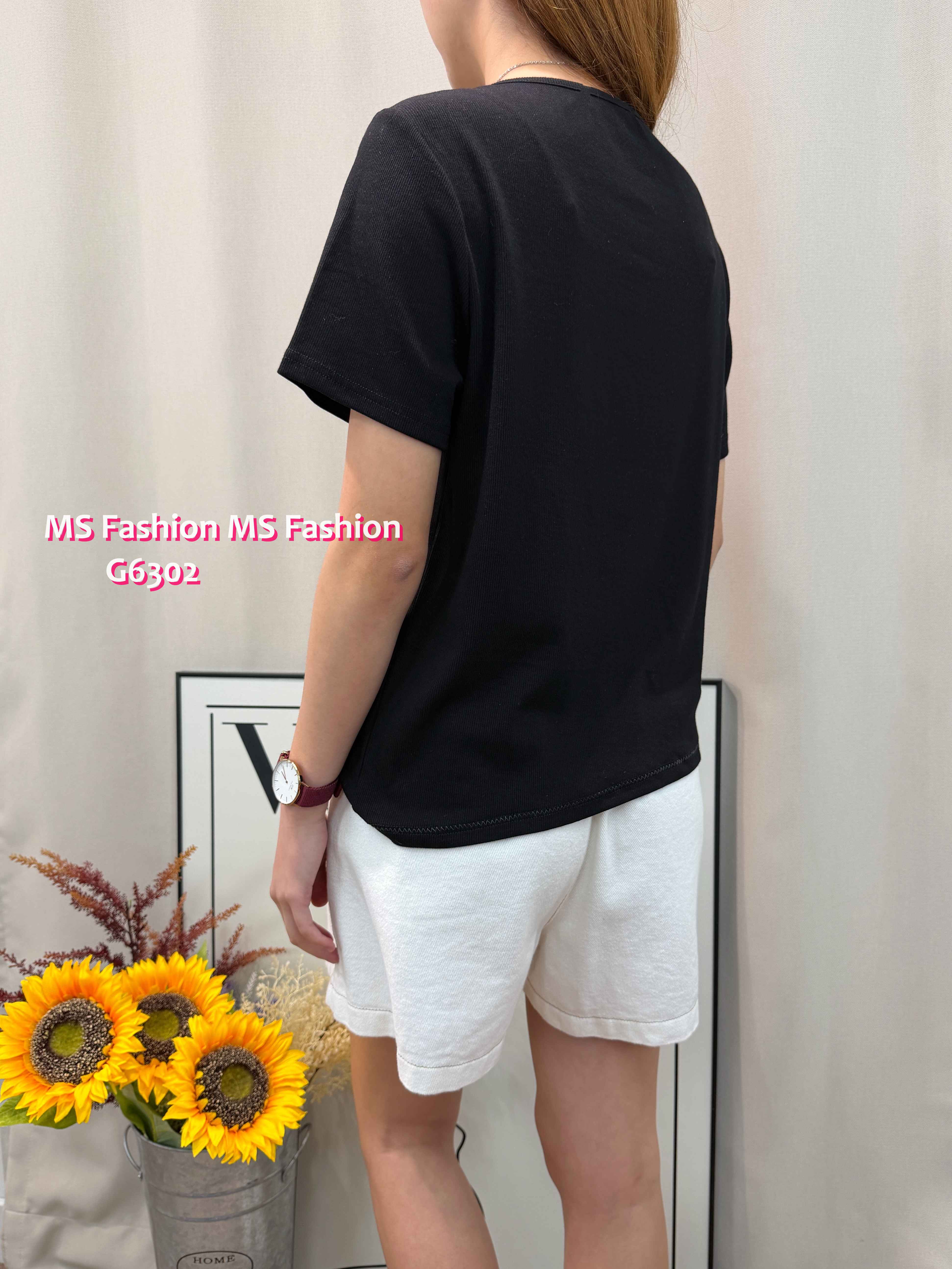 G6302 胸前小孔top