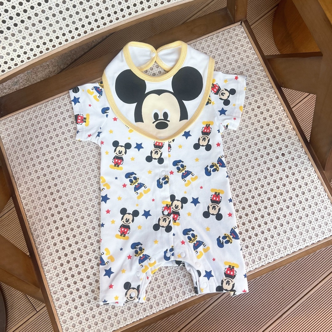 A0075 米奇爬服連口水巾套裝