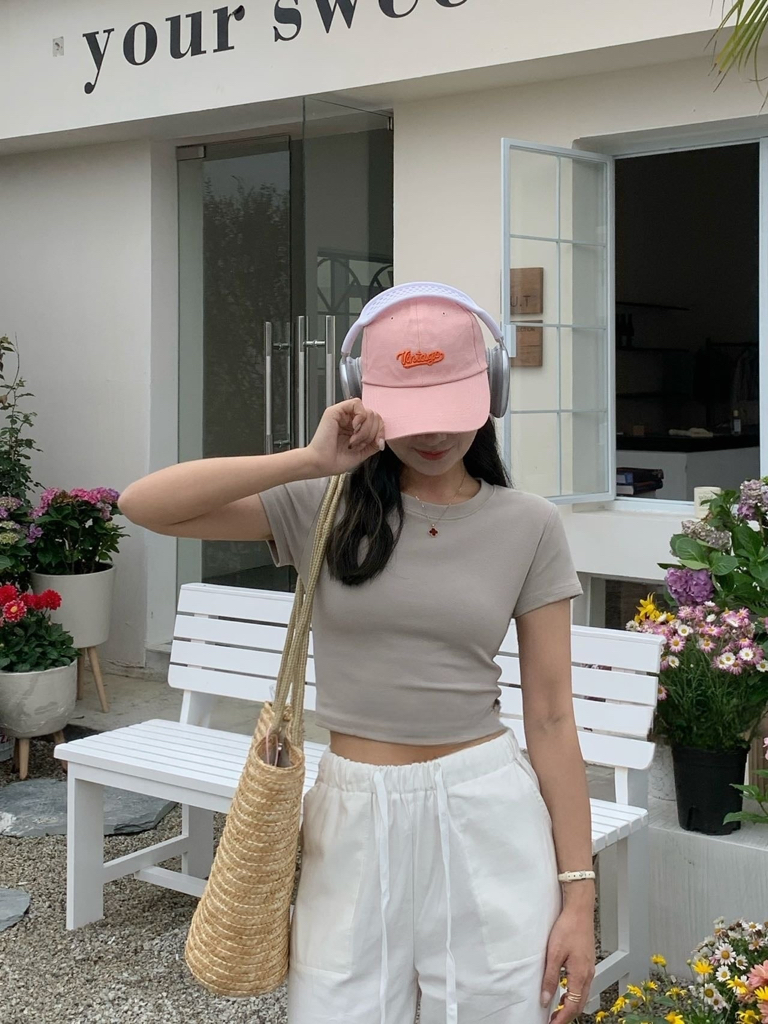 【跑量福利价】Jelly Buny Daily Plain Padded Crop Tee (Removable) 自带胸垫果冻纯色短款Tee(胸垫可拆卸) 【 8 Colours 】