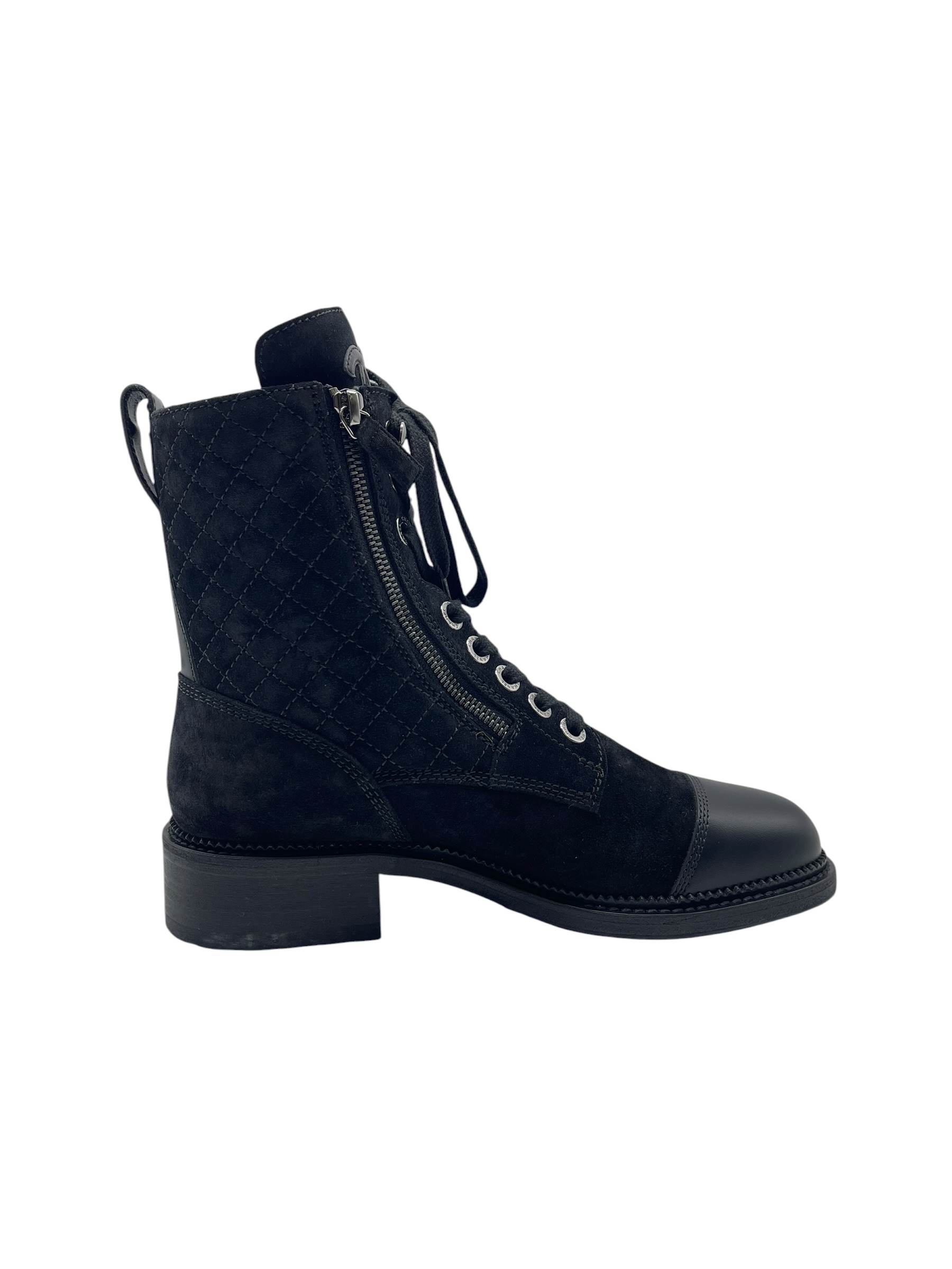 Unused item Chanel Boot / Product Code: 071401