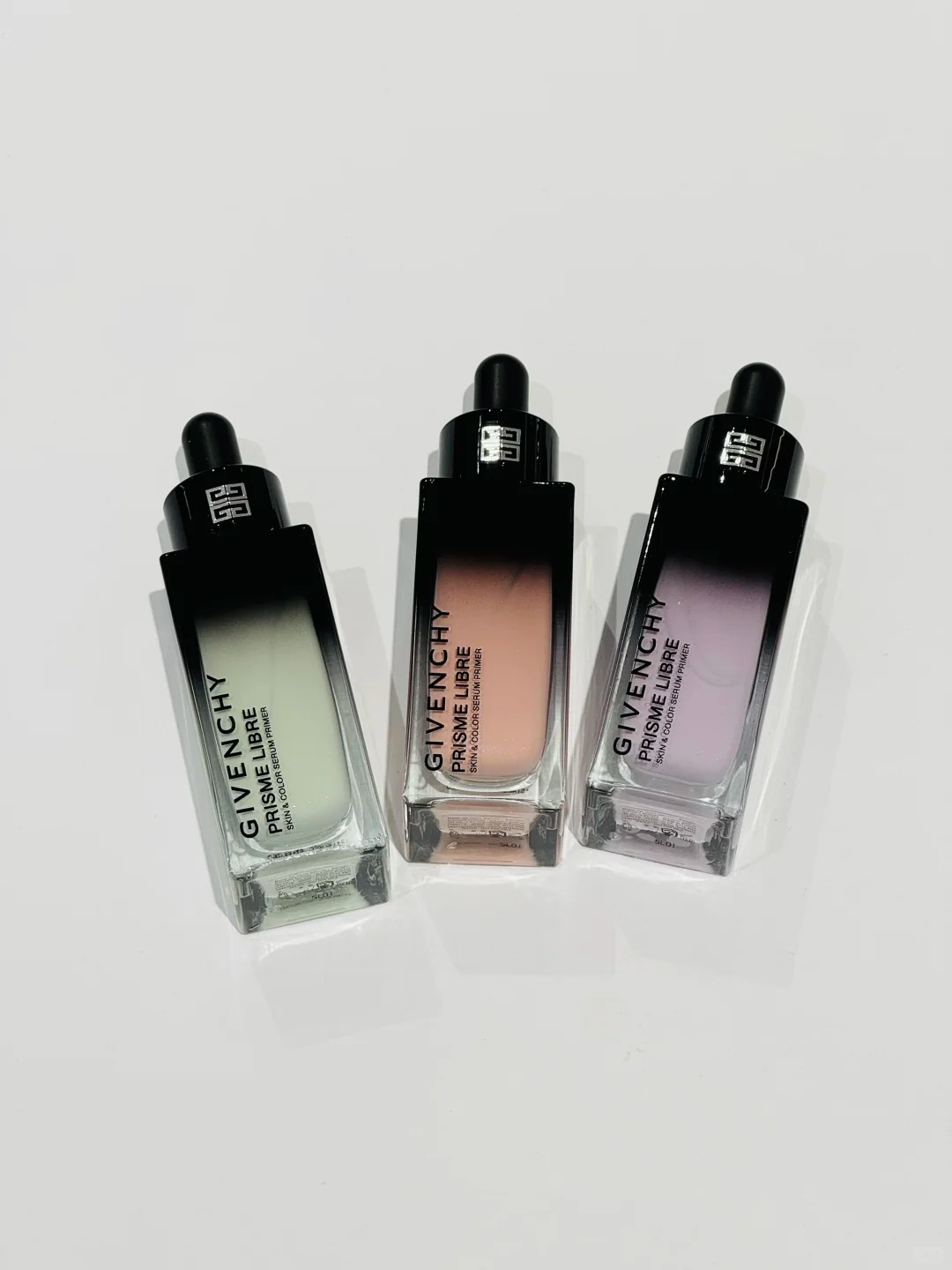 Givenchy 紀梵希 稜鏡精華調色底霜 玻玻色修妝前乳隔離霜 修正膚色養膚