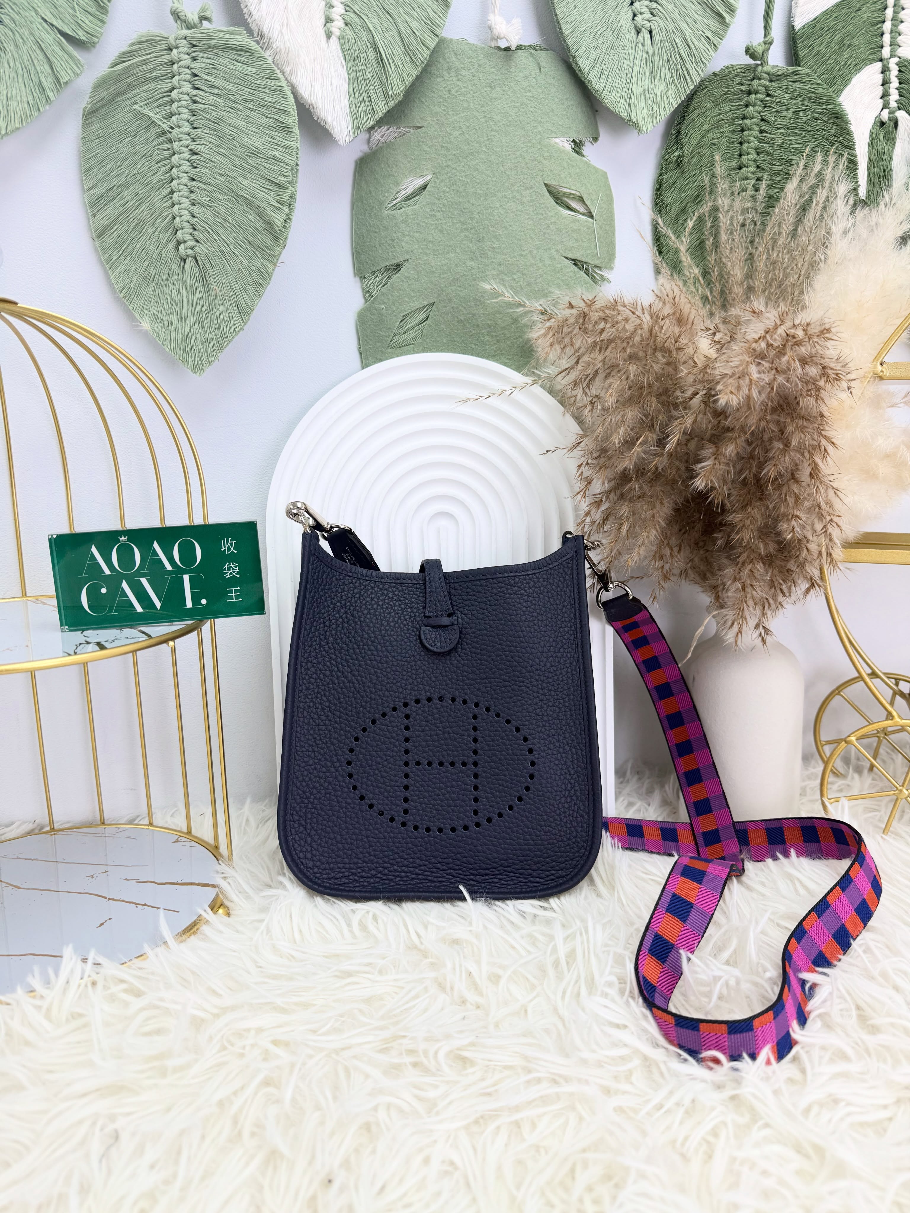 Hermes🛍️閑置品✨ mini e 深藍色 Z stamp💥 有原裝肩帶 有盒 有塵袋x2