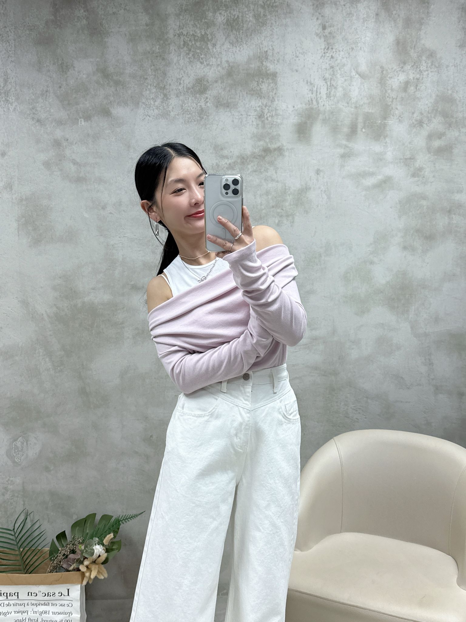 A05 假兩件拼色露膊Top