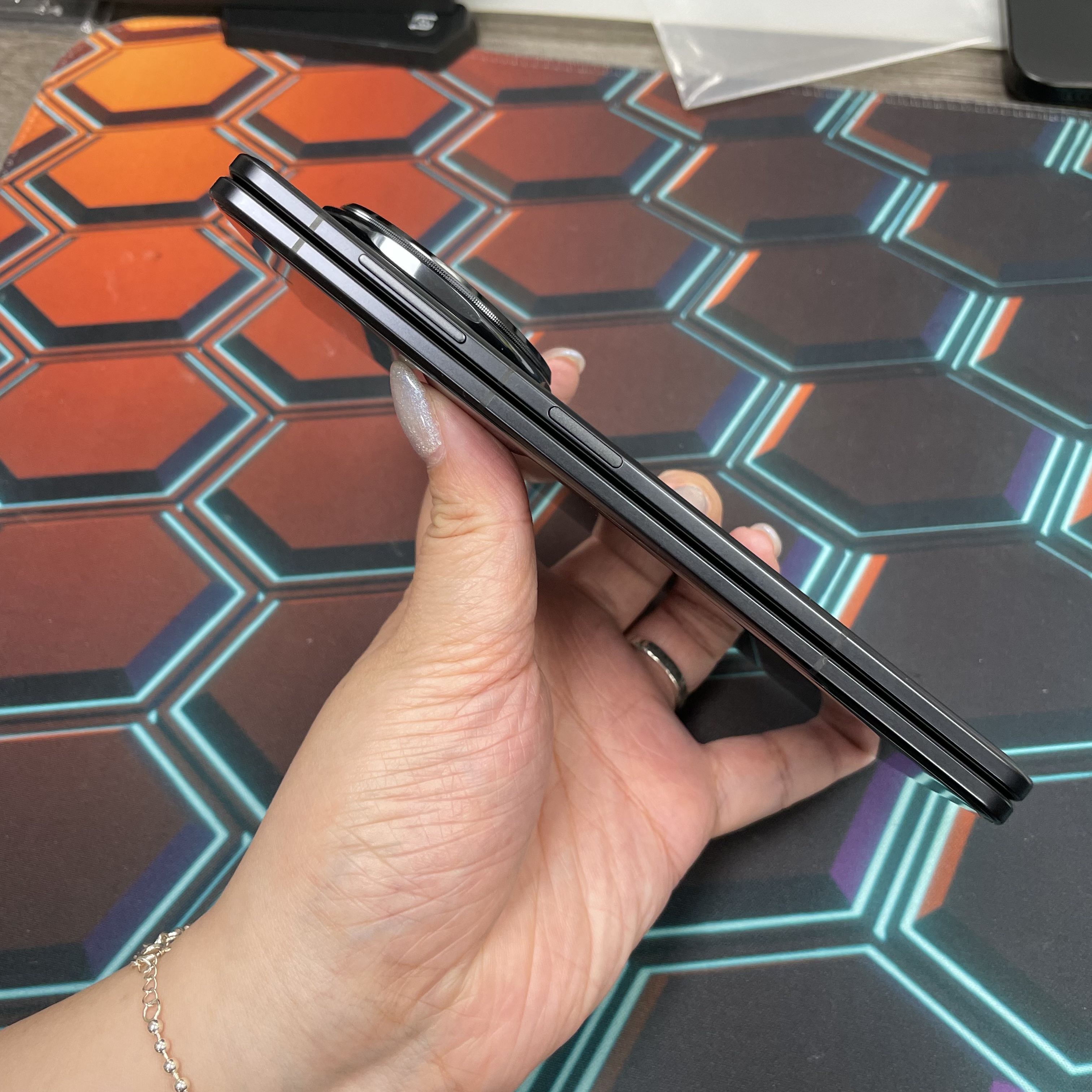 *6891 Honor Magic V5 完美機 16+512GB 黑色 black