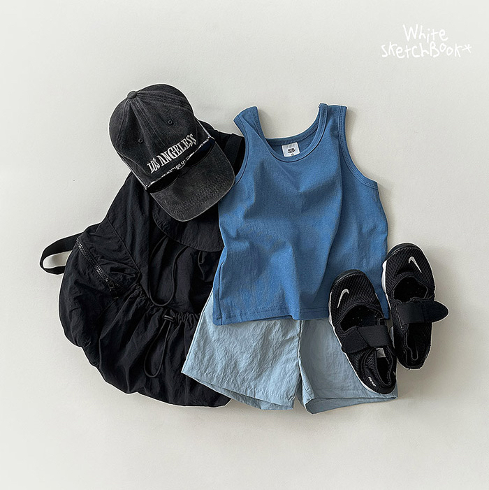 🇰🇷WhiteSketchBook背心