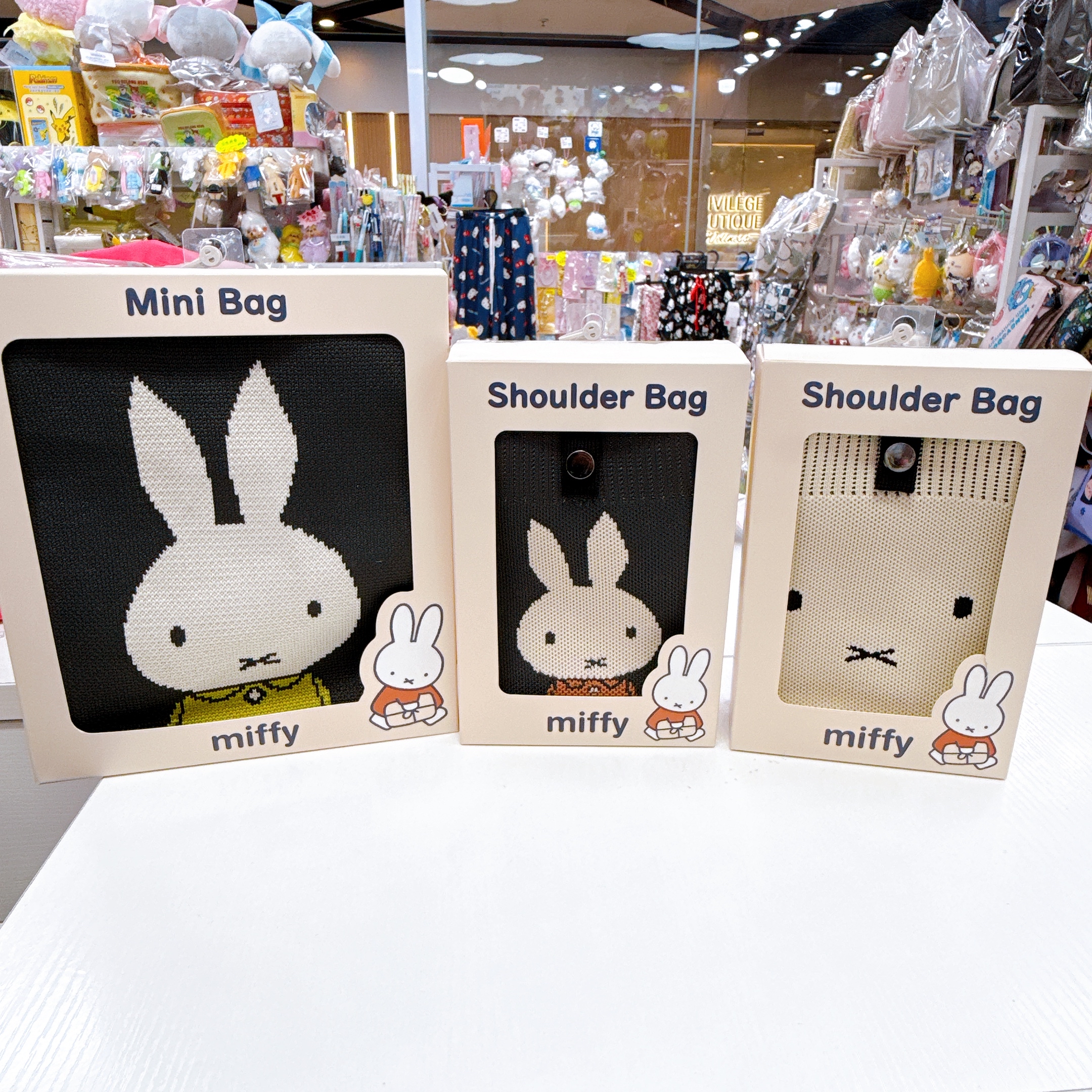 日本直送本店獨家發售Miffy 針織斜孭袋電話袋 袋