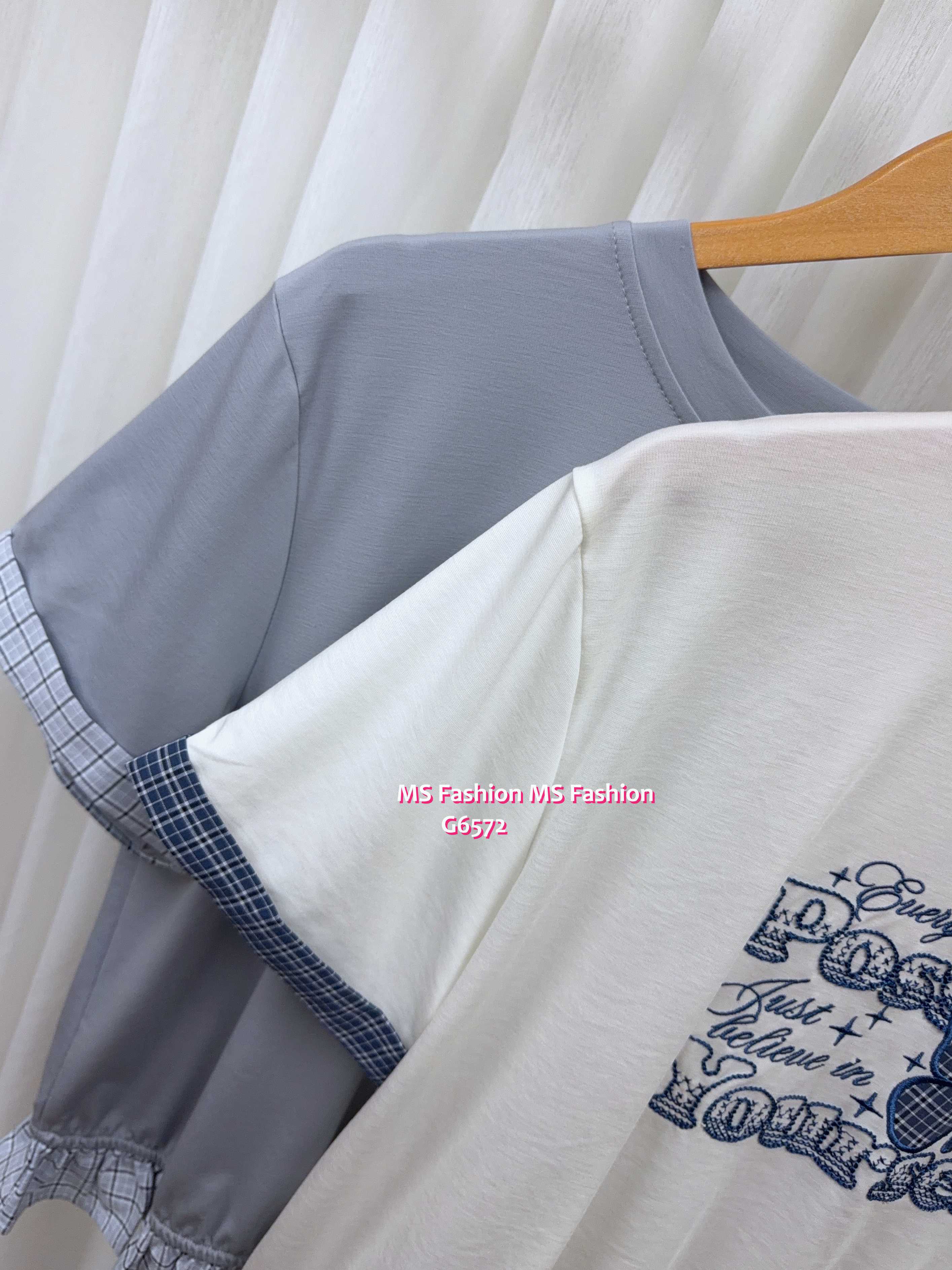 G6572 字母蝴蝶圖案top