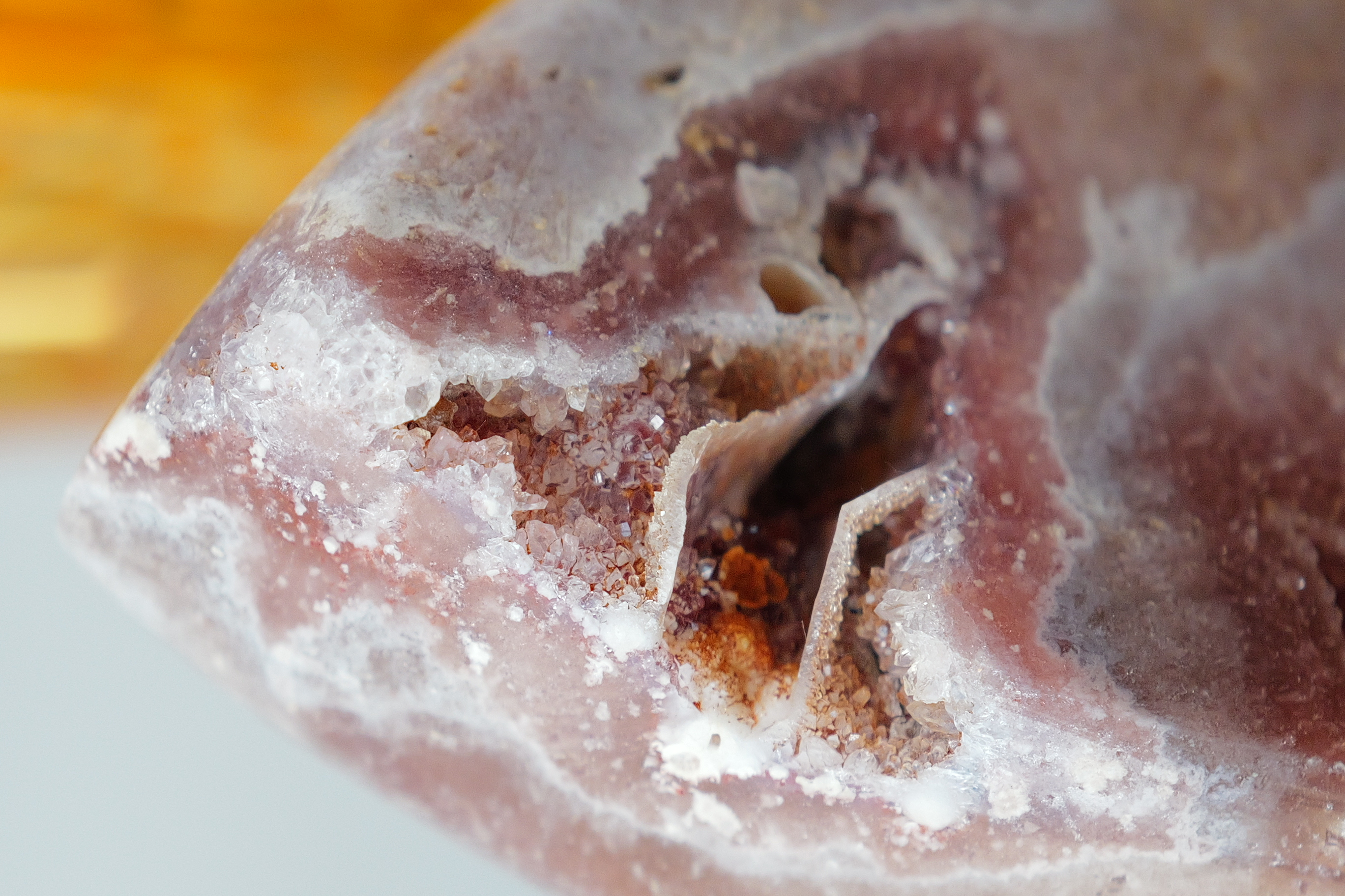 ༒ 11.7cm粉紅紫水晶 晶牙火焰形原石柱擺件༒ PA.7075CA8G5TS-RA28*5NM