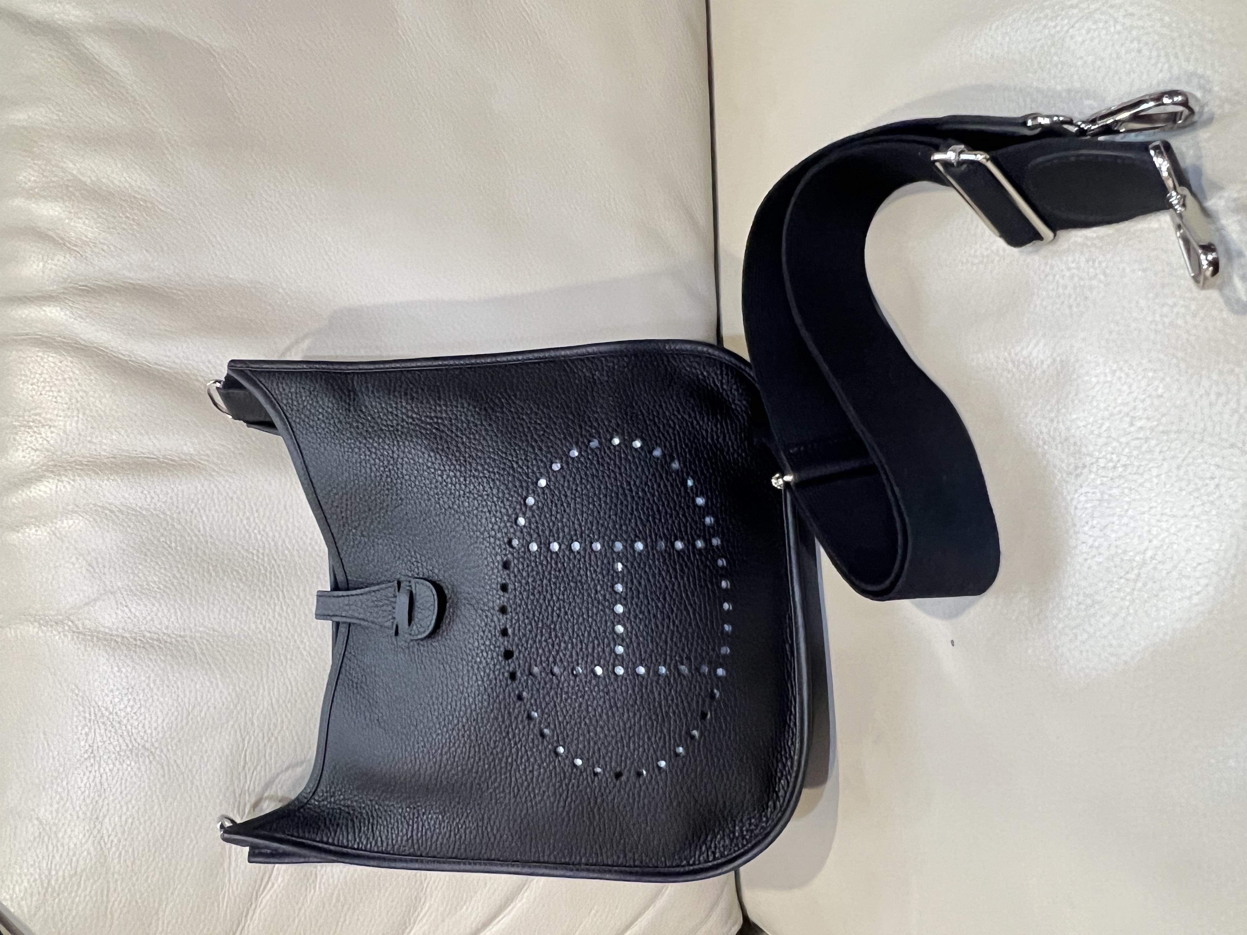 Pre-Owned Hermes Evelyne29 Stamp Z / Product Code: 26040525