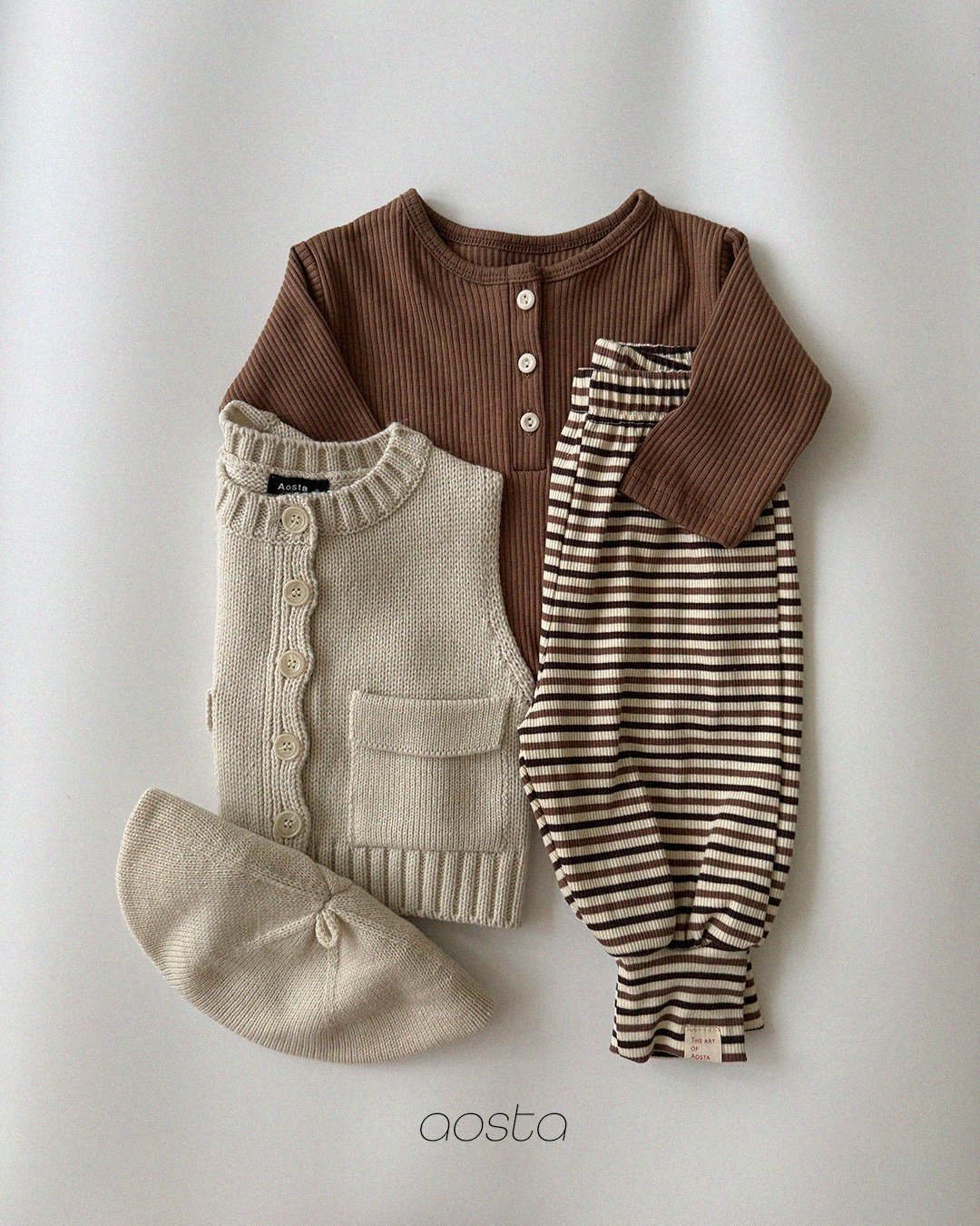 Aosta | [Butter Button T]