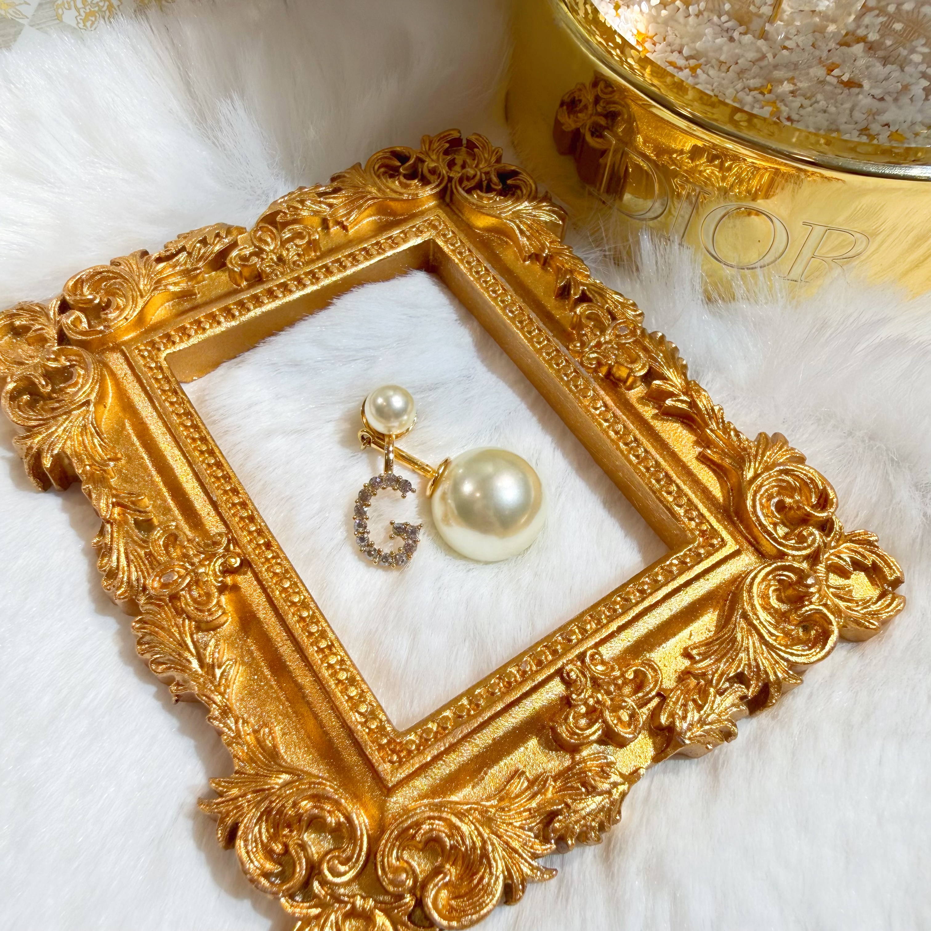 Dior earrings pearl/G