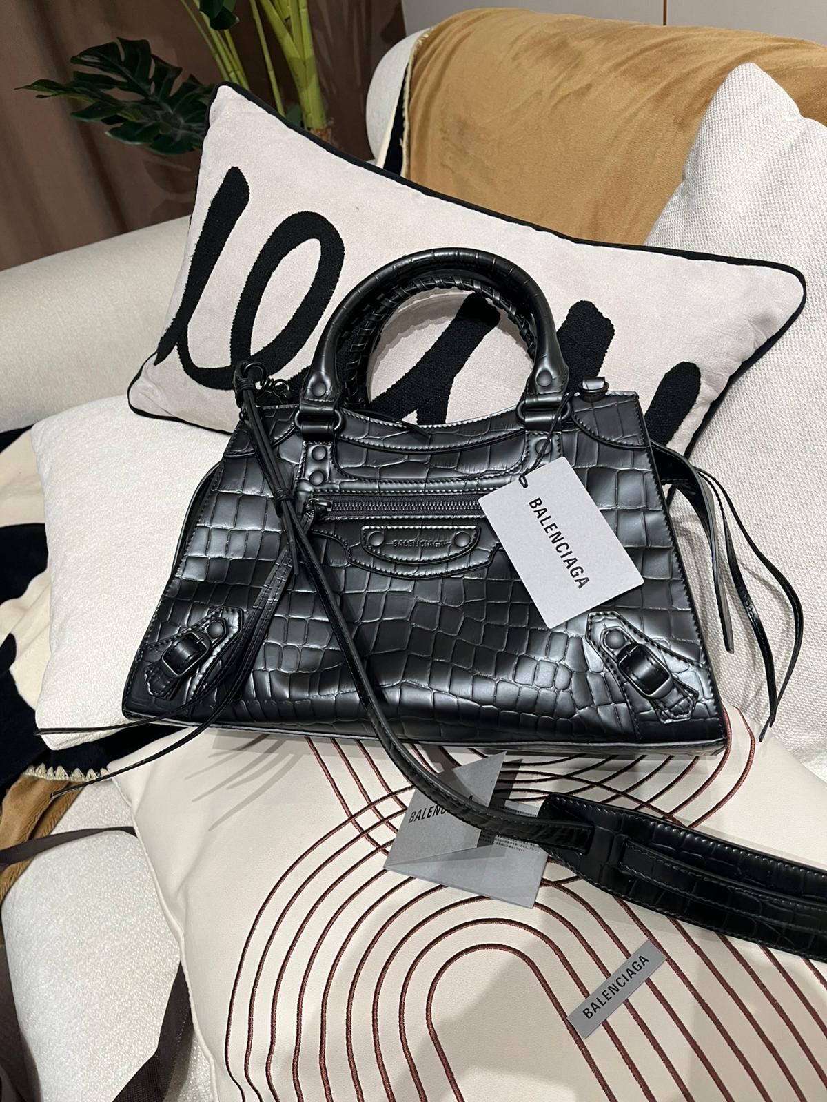 未使用品 BALENCIAGA Neo Classic City 2 way bag 黑色 So Black 638521 Crocodile Embossed Calfskin,100%Authentic, Unused未使用品 ✅Dust bag✅tap
