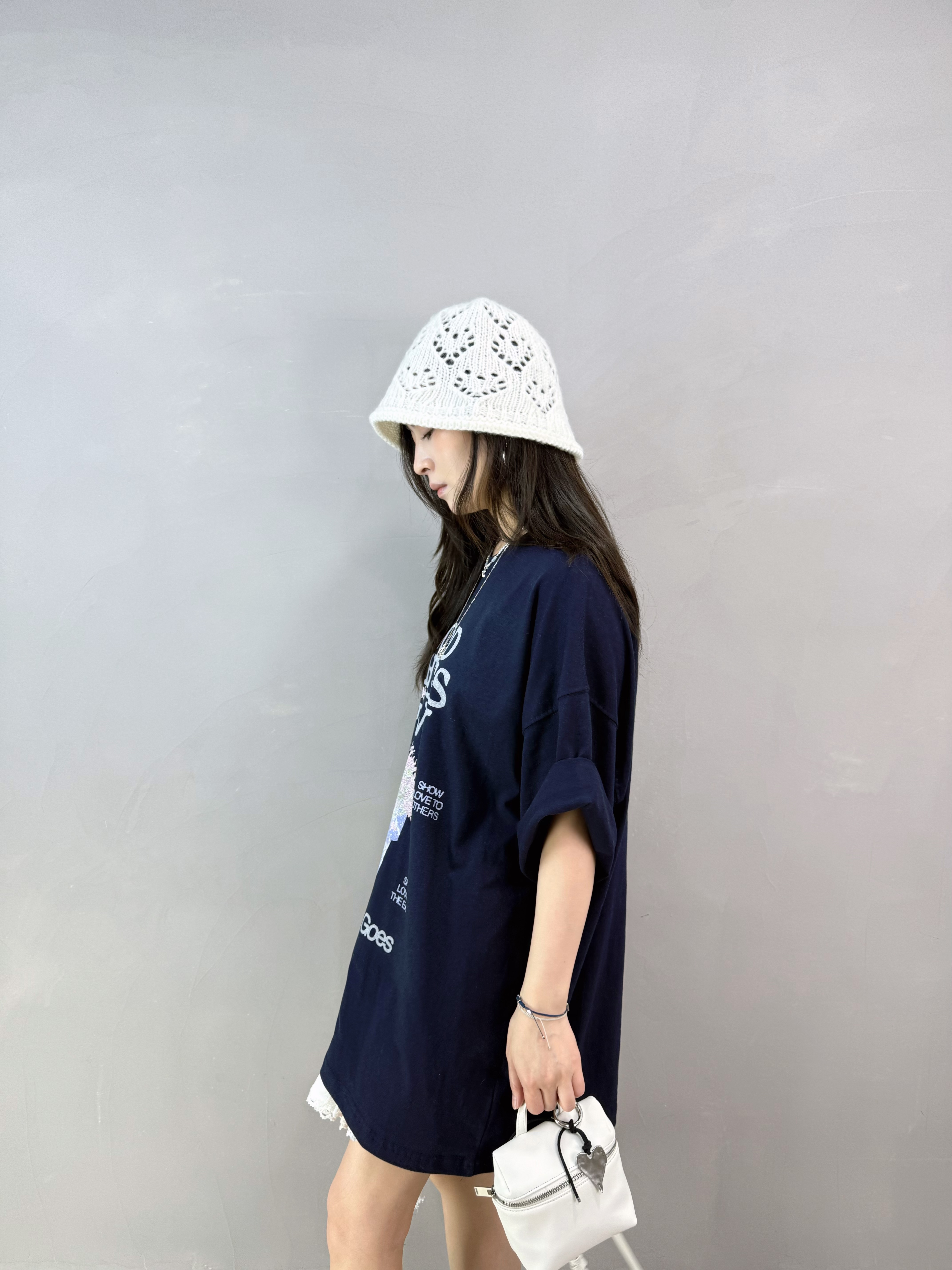 H81 Over Size 花花Tee