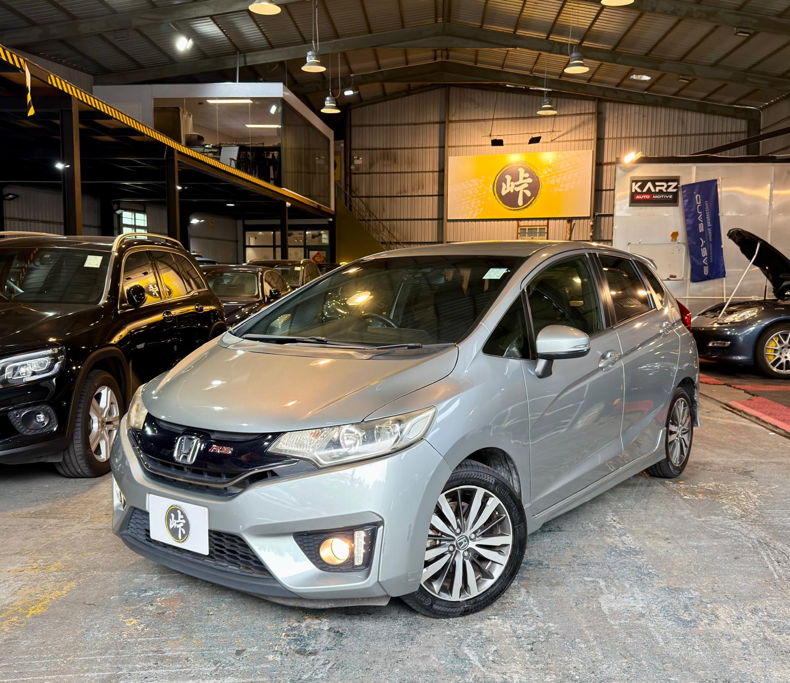 Honda FIT RS MT GK5 2013