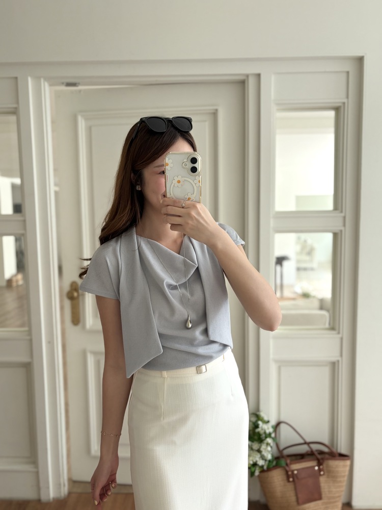 The Belted Straight Skirt (Ivory)